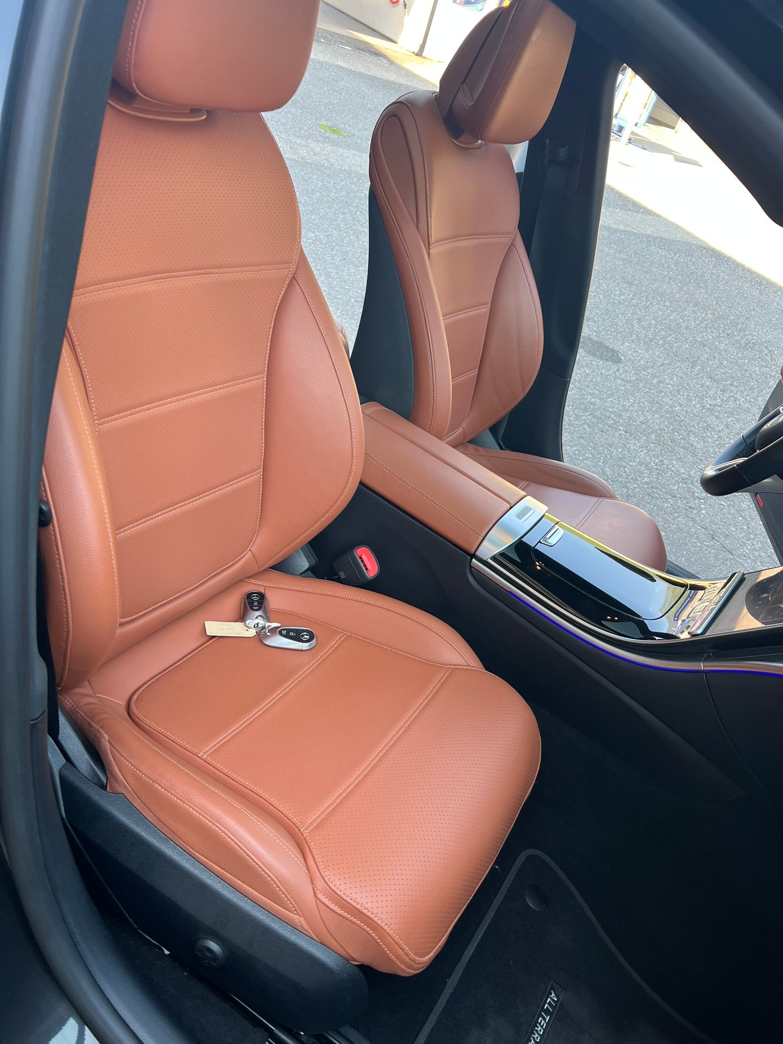 MERCEDES-BENZ C 220-image-7