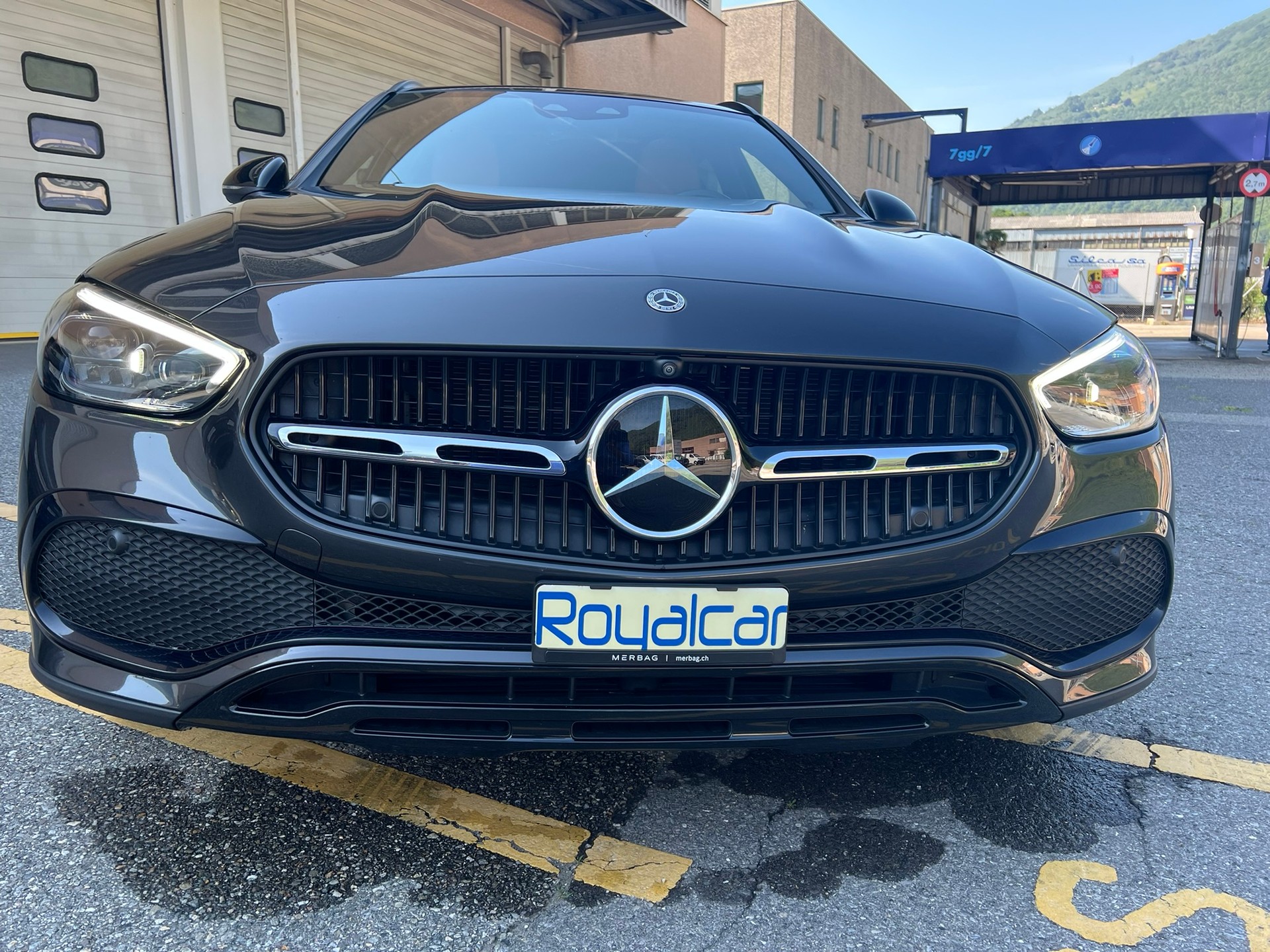 MERCEDES-BENZ C 220-image-1