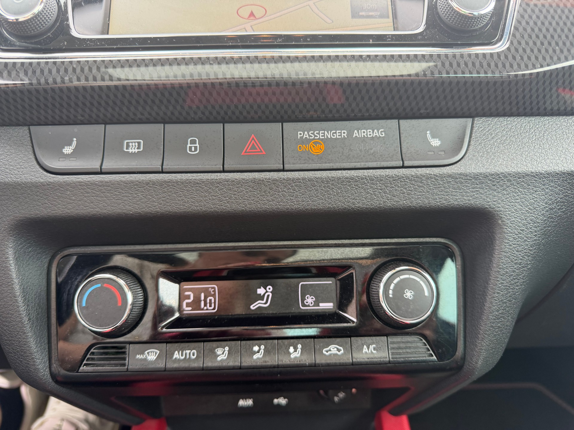 SKODA Fabia 1.2 TSI Monte Carlo-image-15
