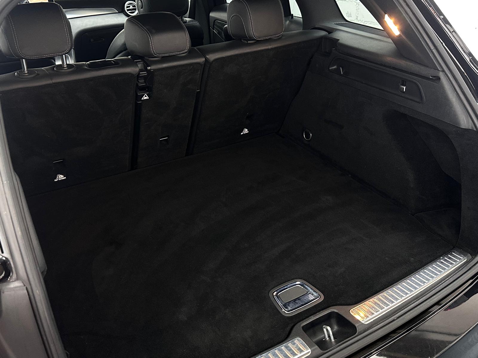 MERCEDES-BENZ GLC 250 d AMG Line 4Matic 9G-Tronic-image-13