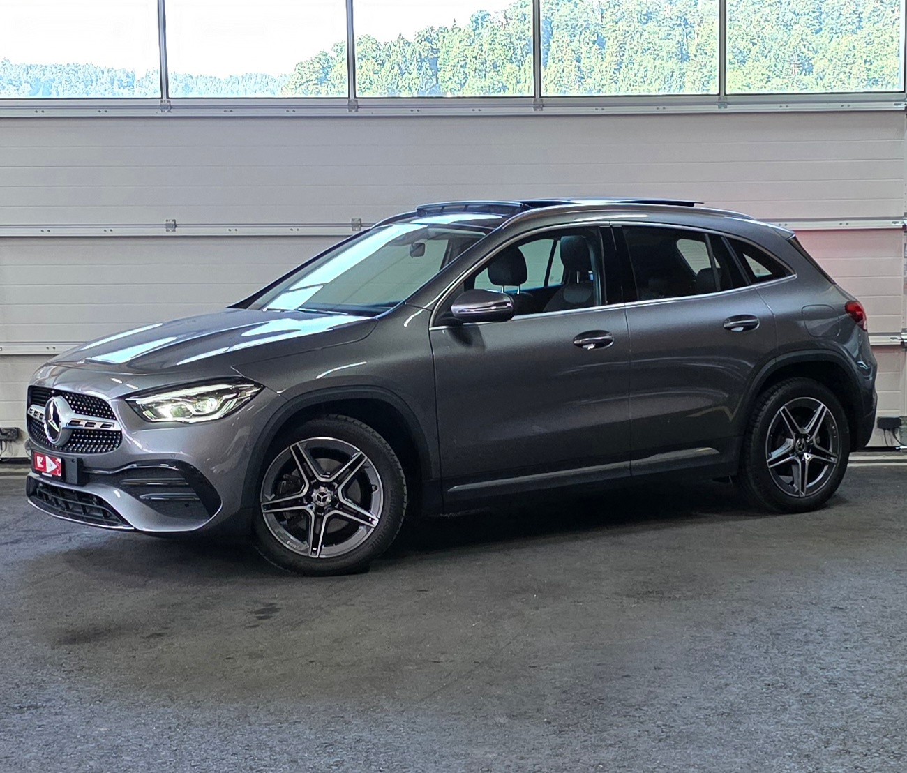Car photo