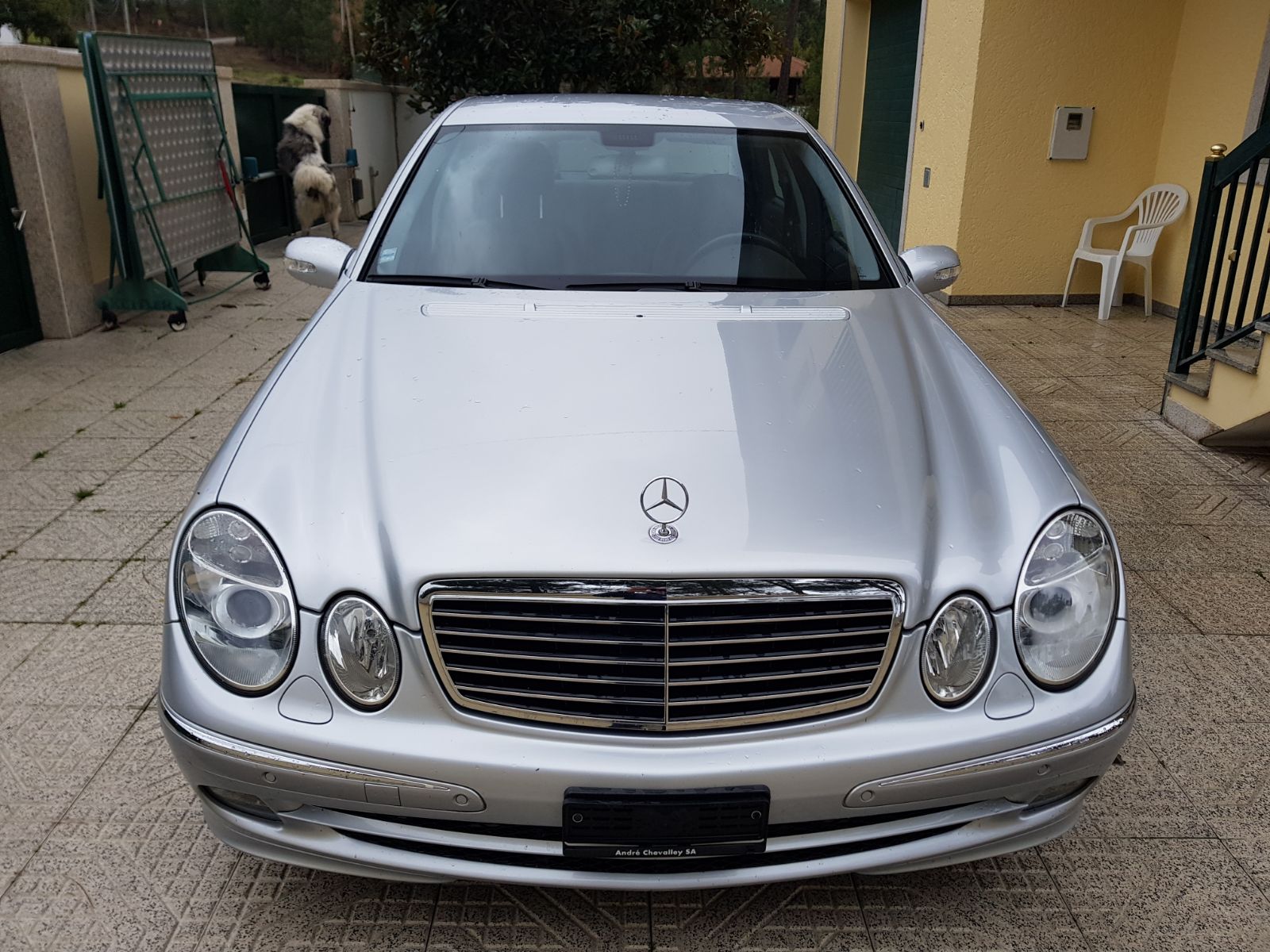 MERCEDES-BENZ E 320 CDI-image-0