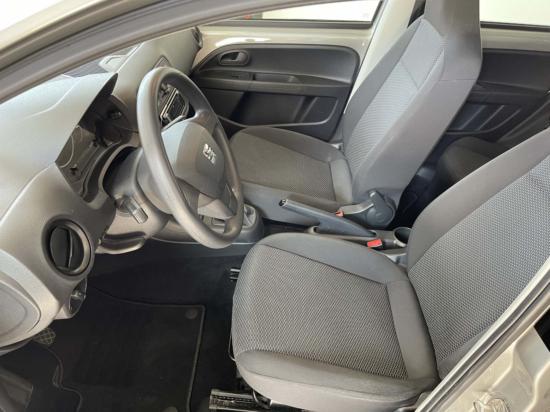 SEAT Mii 1.0 MPI CNG Reference-image-7
