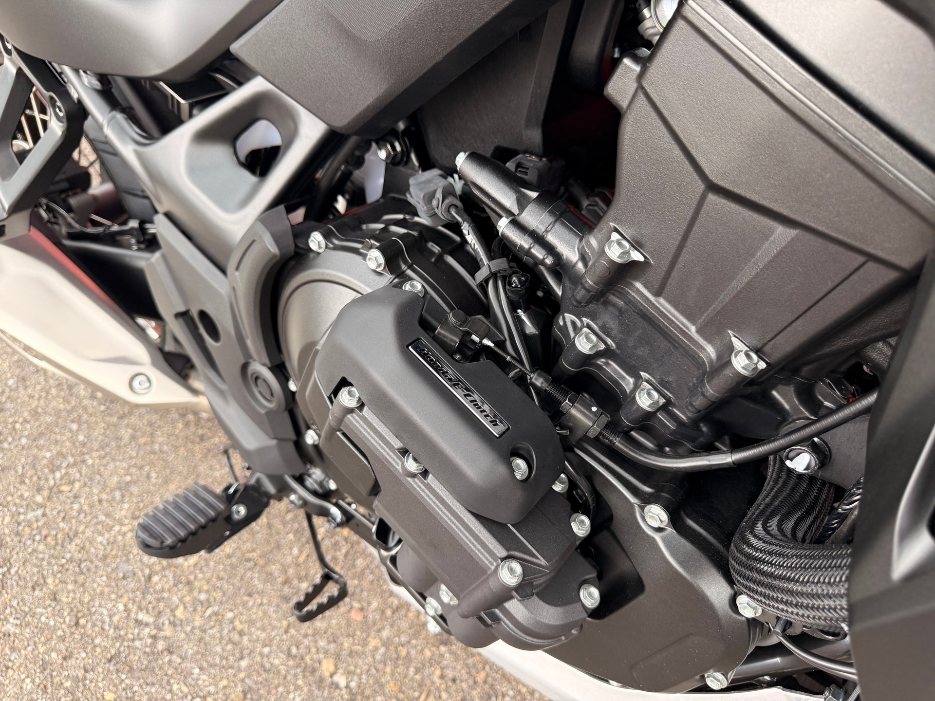 HONDA XL 750 E-Clutch Transalp-showroom-element-3