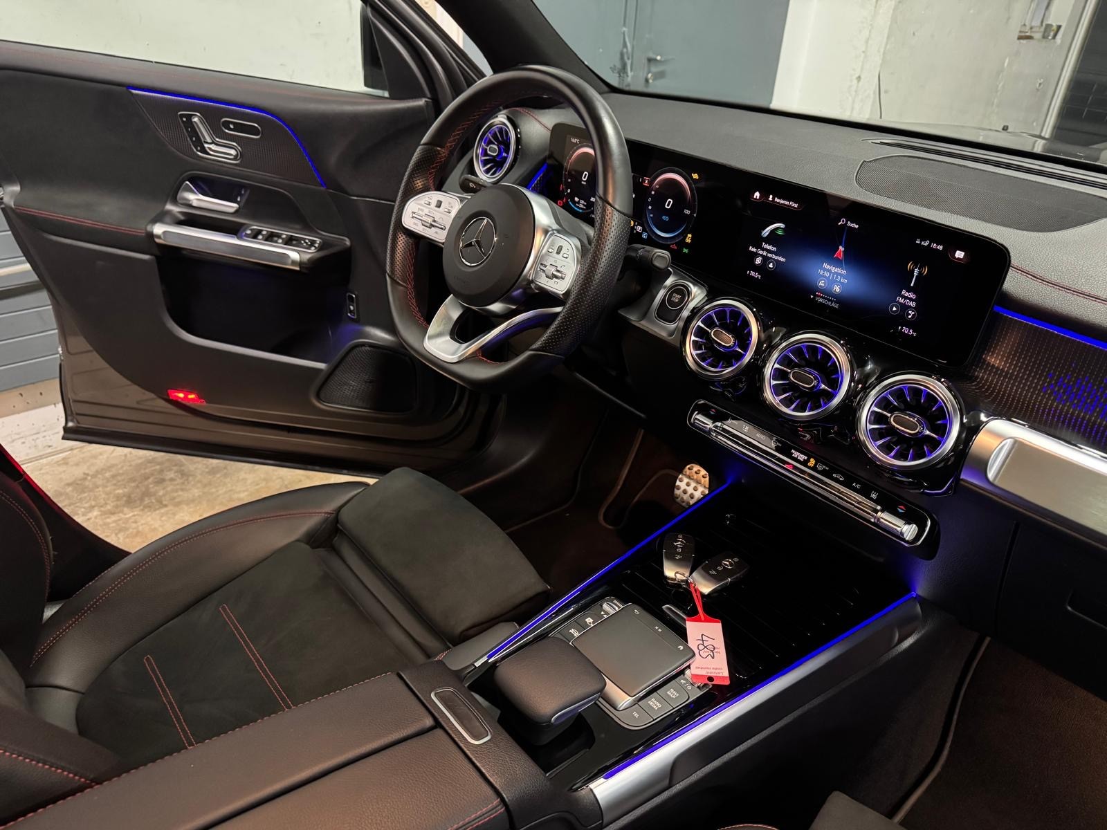 MERCEDES-BENZ EQB 350 AMG Line 4Matic-image-12