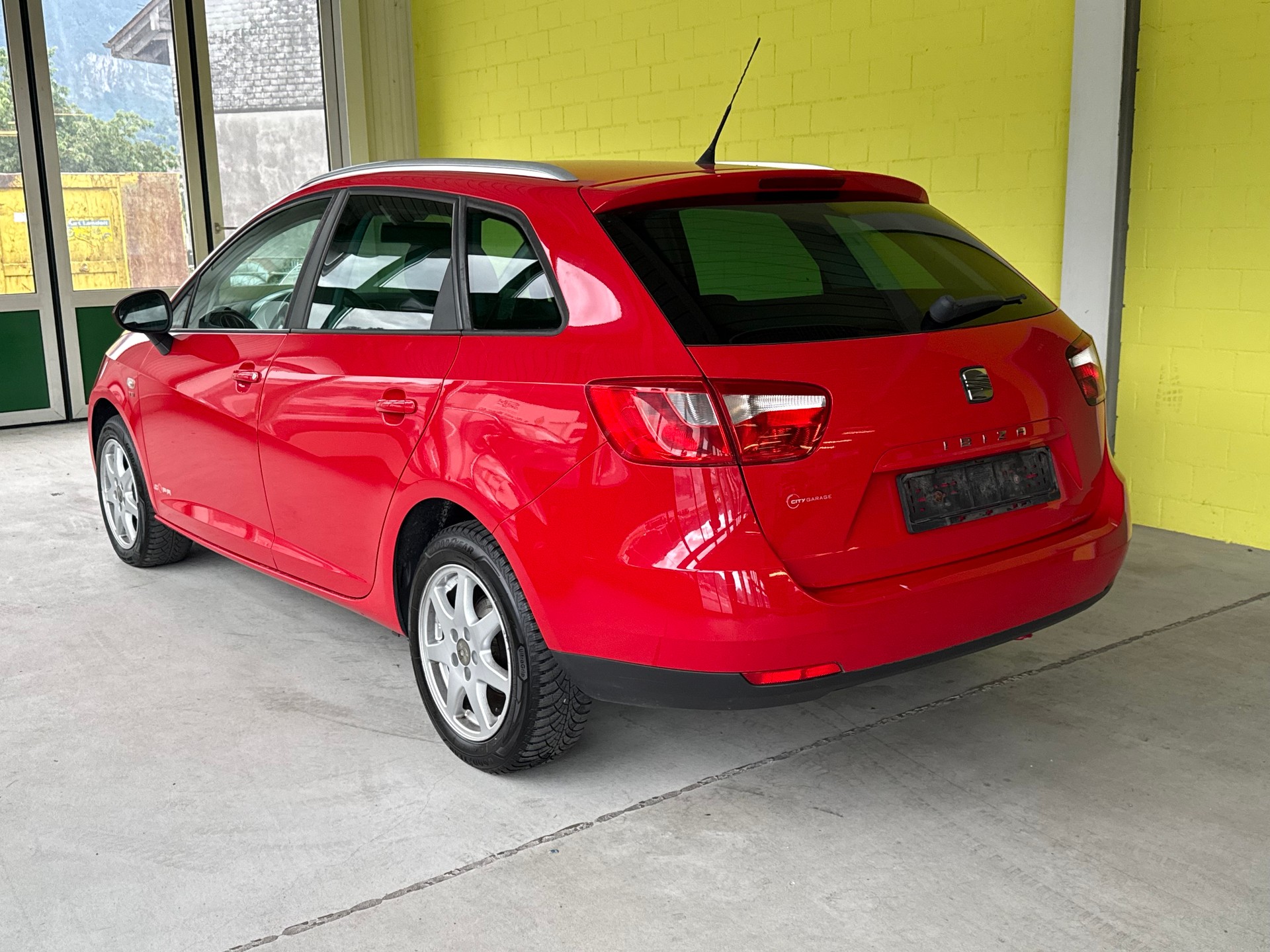 SEAT Ibiza ST 1.2 TSI Style-image-18
