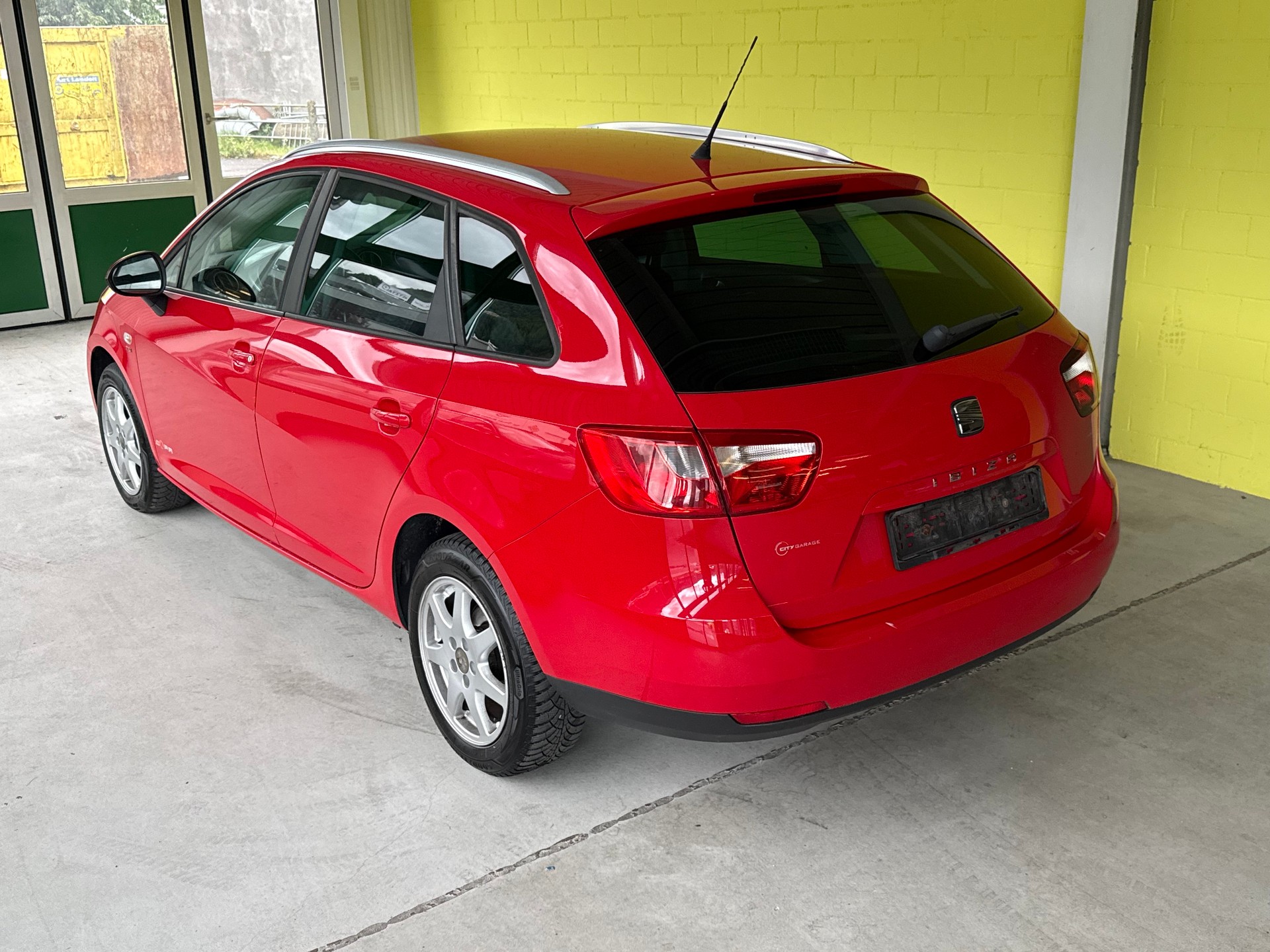 SEAT Ibiza ST 1.2 TSI Style-image-19