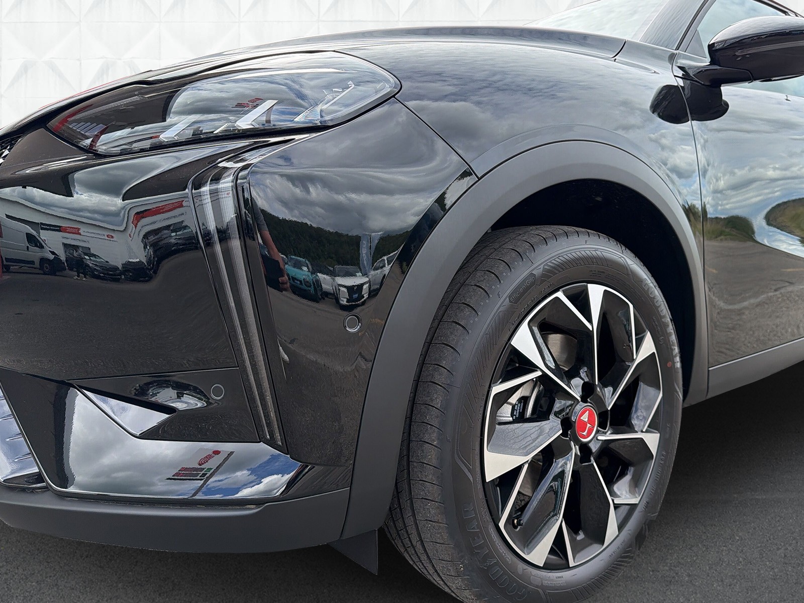 DS AUTOMOBILES DS 3 1.2 MHEV Pallas-image-6