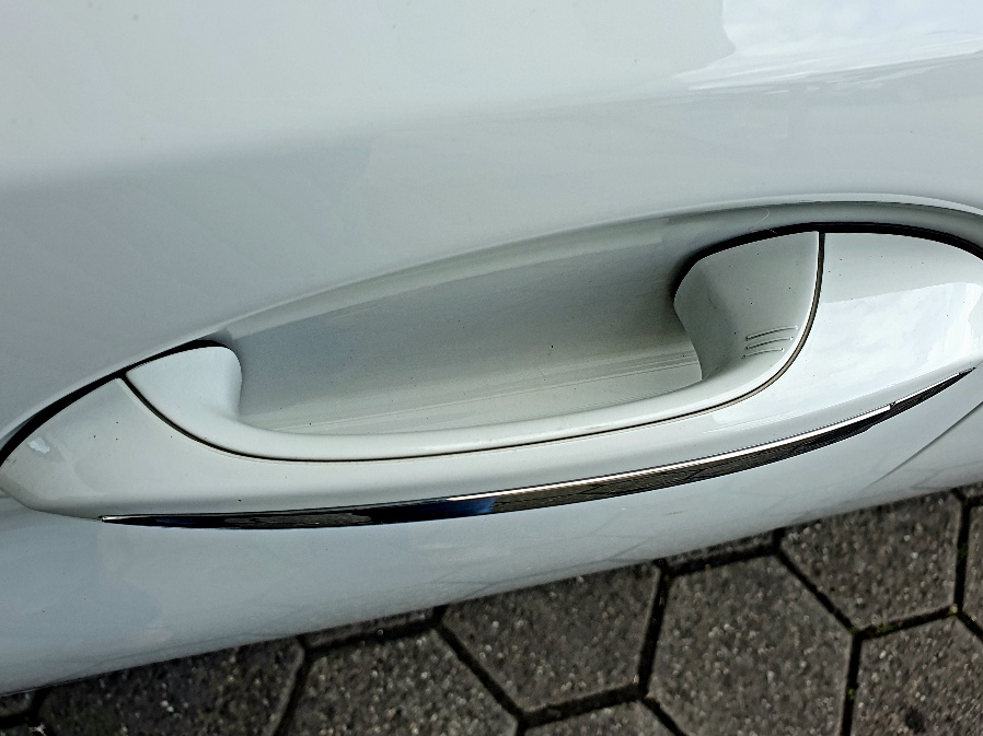 BMW 540i xDrive Touring Sport Line Steptronic-image-22