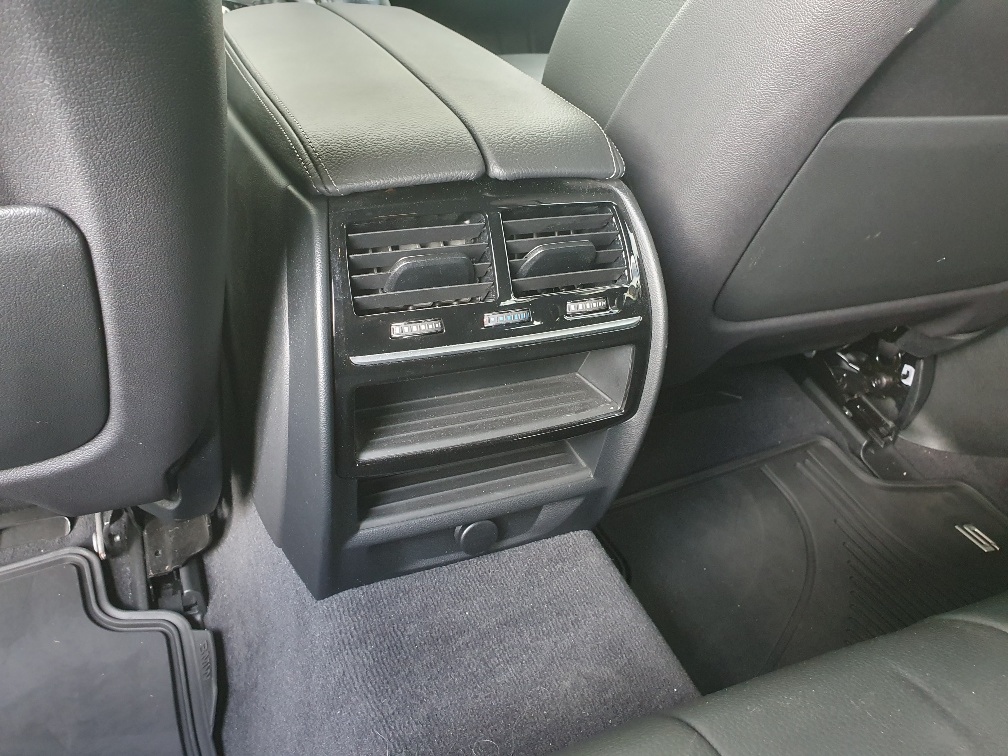 BMW 540i xDrive Touring Sport Line Steptronic-image-20