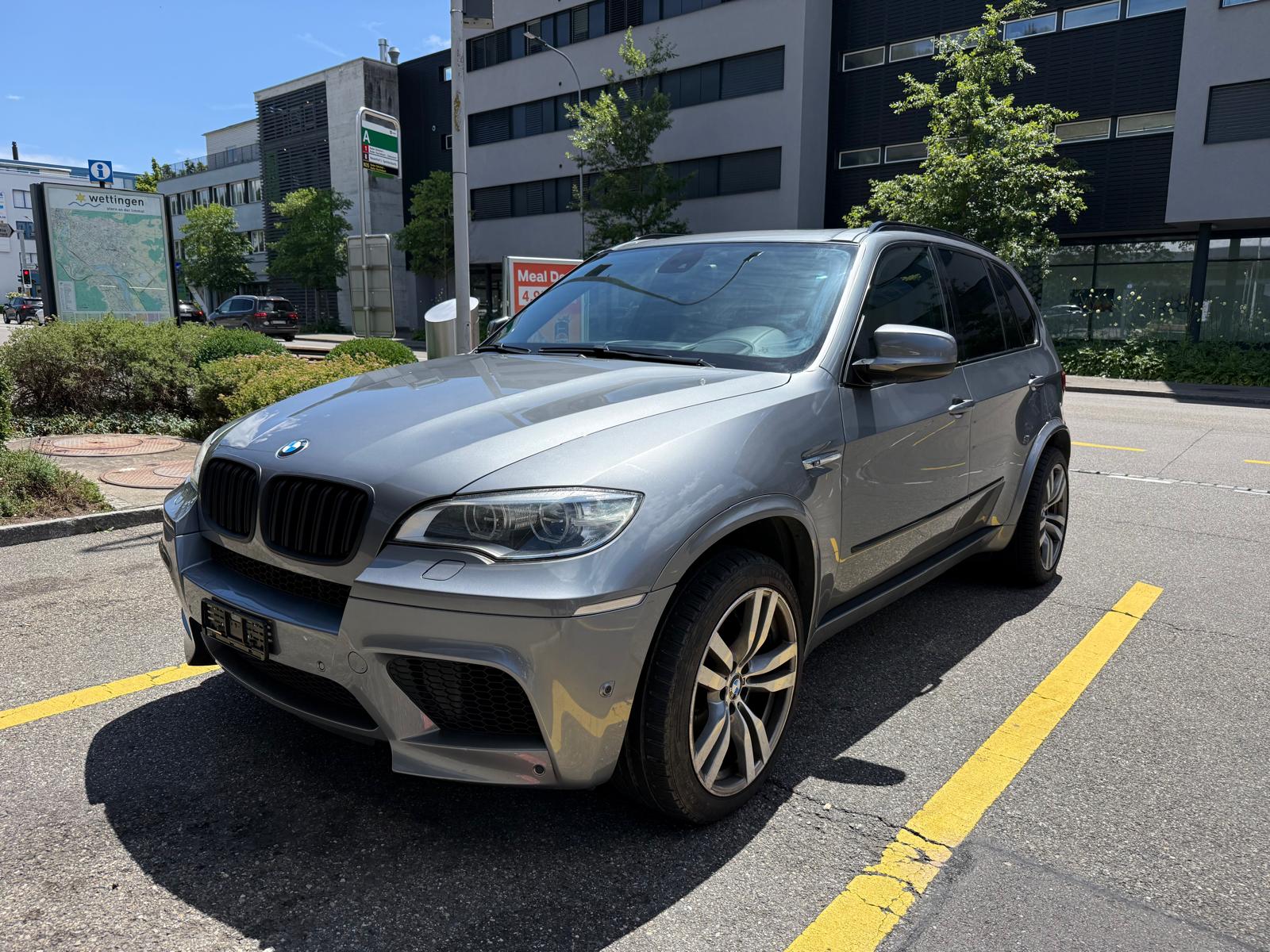 BMW X5 xDrive M Steptronic-image-0