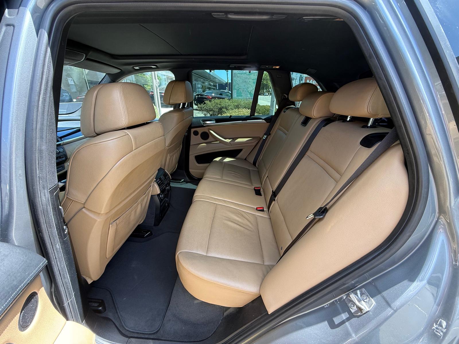 BMW X5 xDrive M Steptronic-image-6