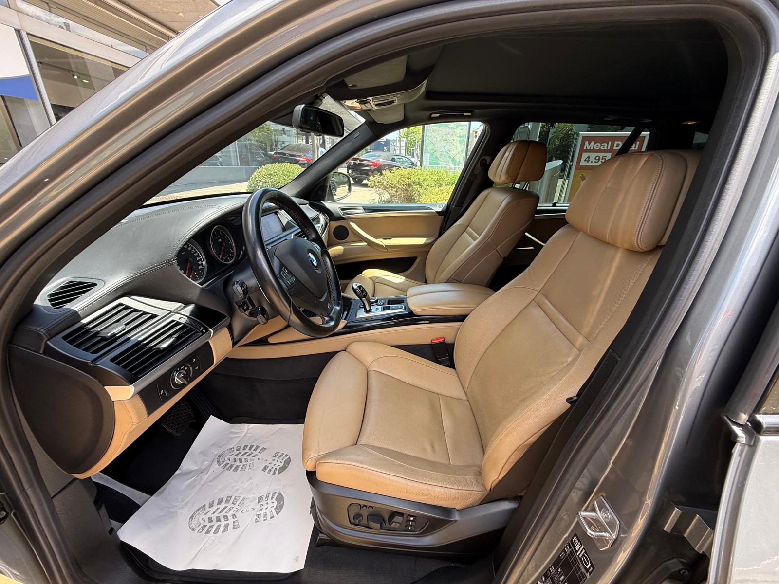 BMW X5 xDrive M Steptronic-image-5