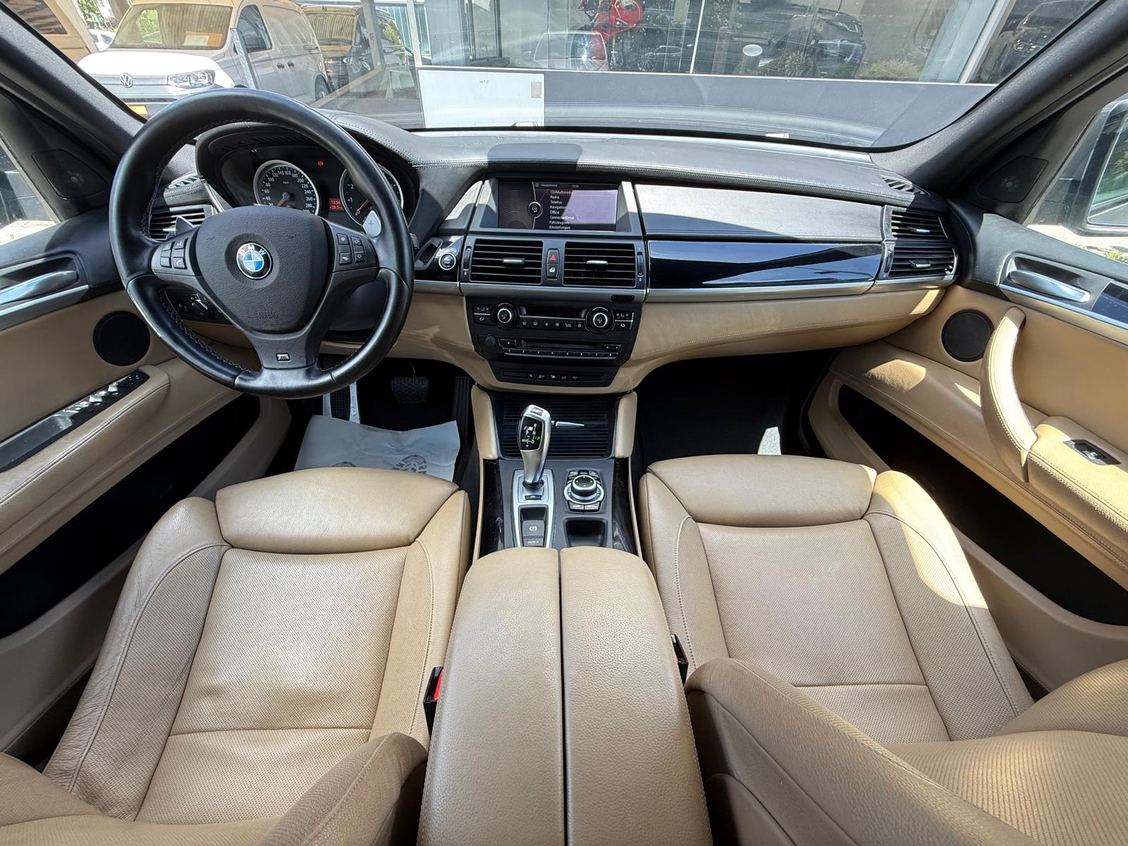 BMW X5 xDrive M Steptronic-image-9
