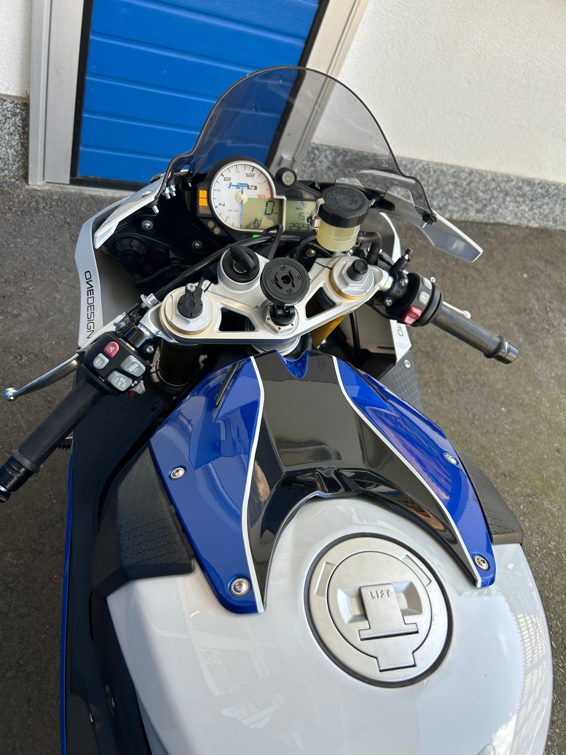 BMW HP4 ABS + DTC-image-6