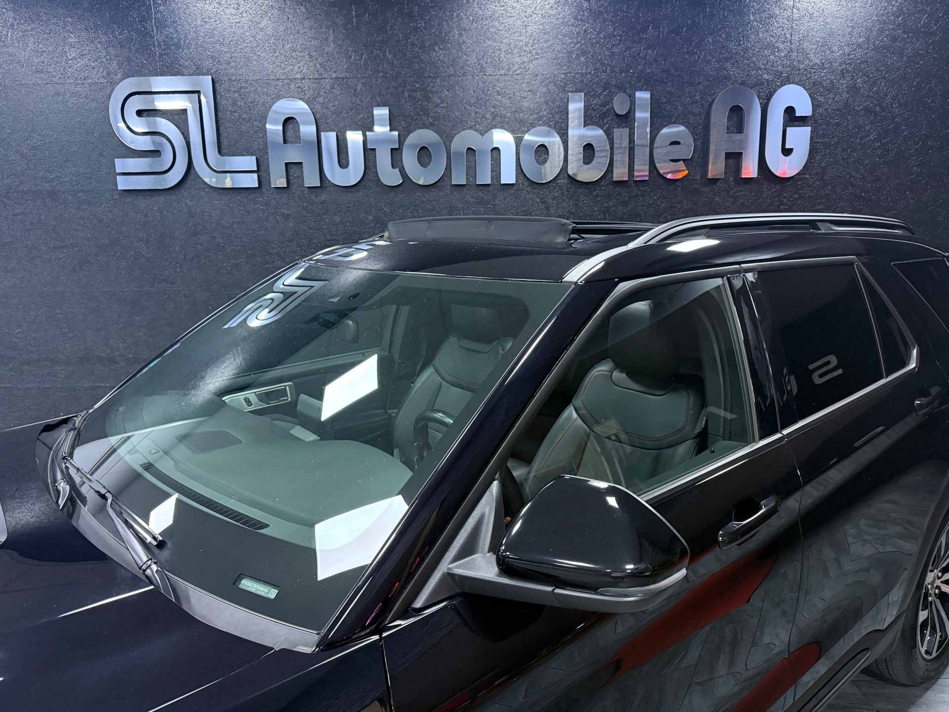 FORD Explorer 3.0 EcoB. Plug-in-Hybrid ST-Line 4WD Aut. / CH Fz 1 Hand / Vollausstattung / 7 Sitz-image-2