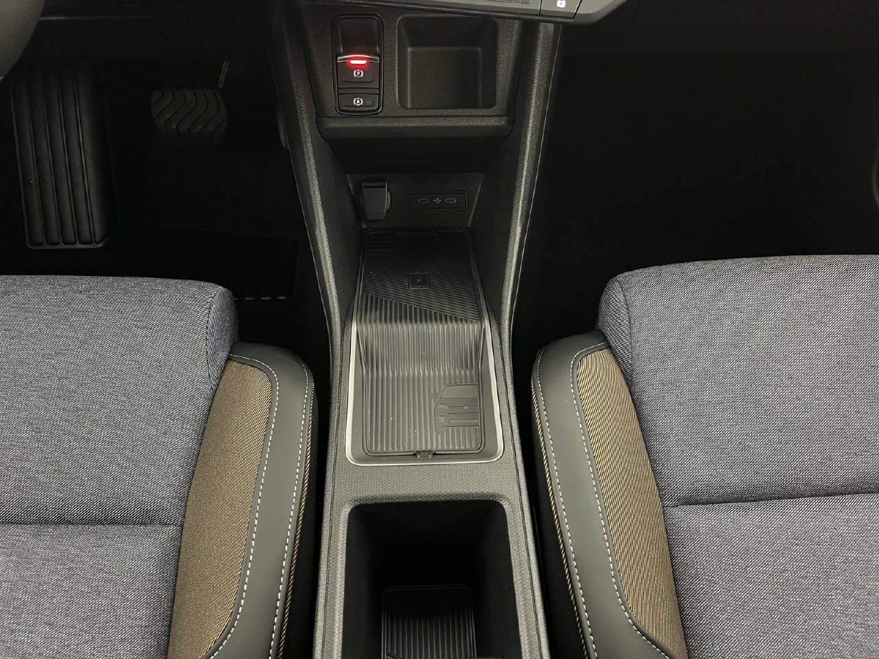 RENAULT R5 E-Tech Comfort Range techno-image-13