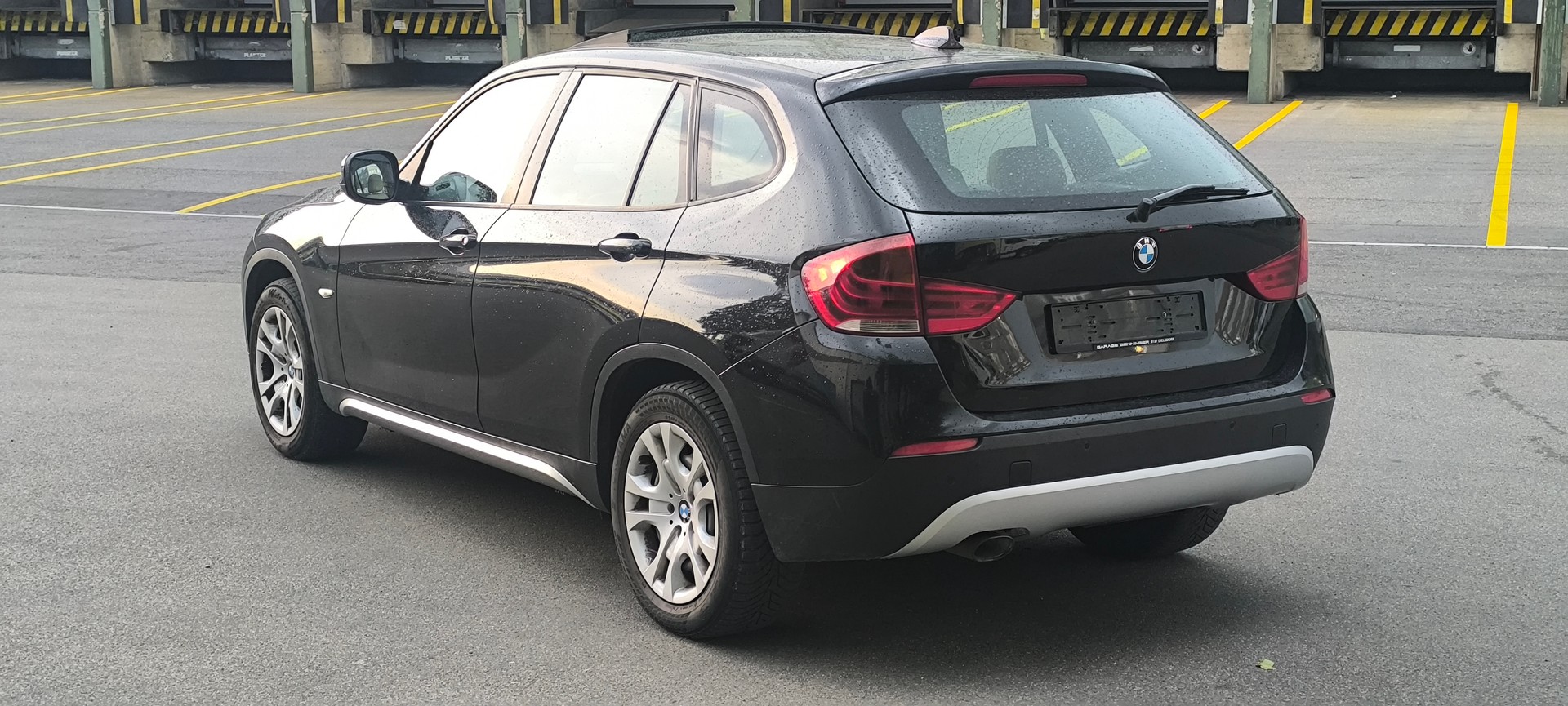 BMW X1 sDrive 20d-image-3