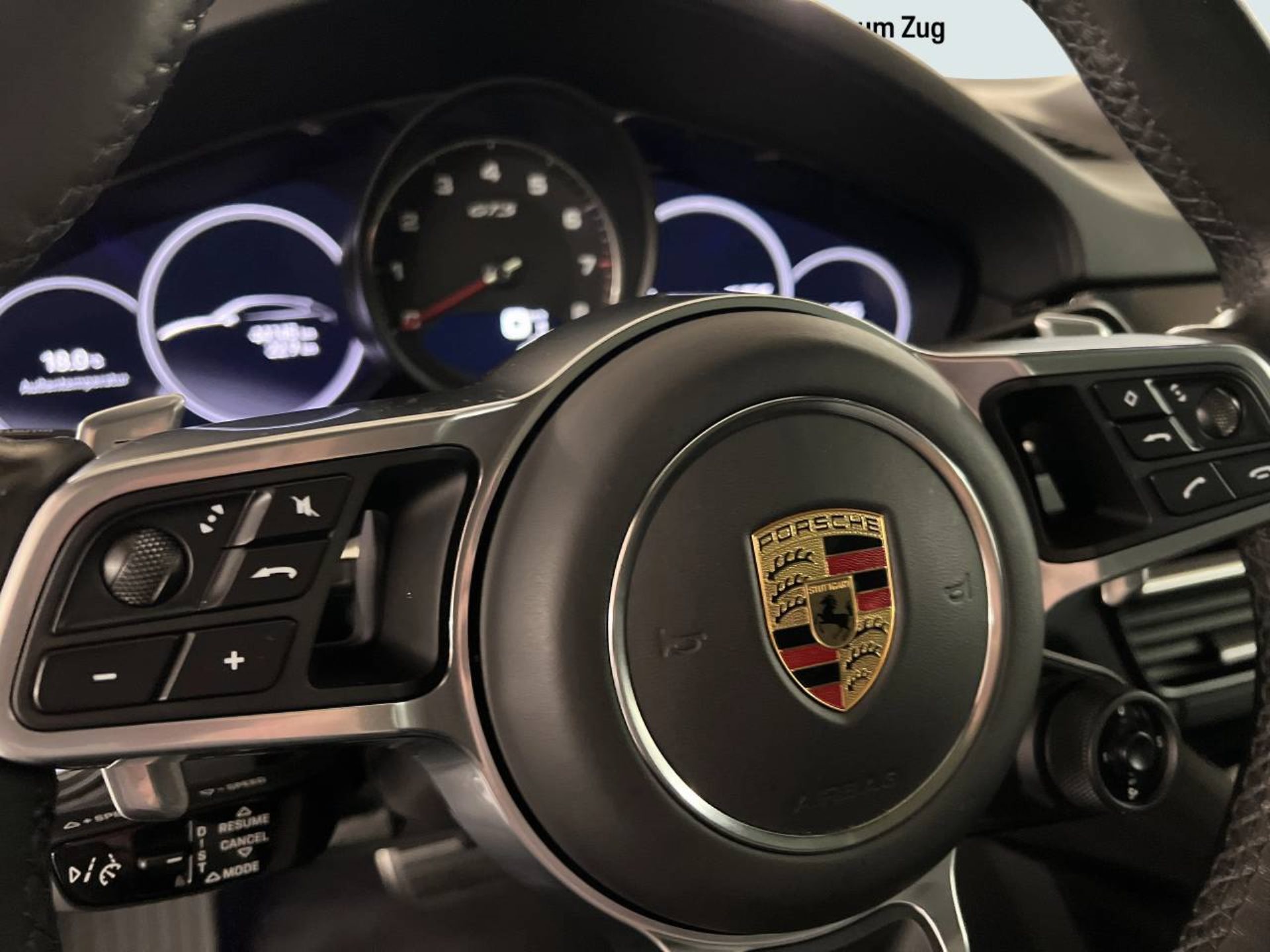 PORSCHE Cayenne GTS Coupé-image-15