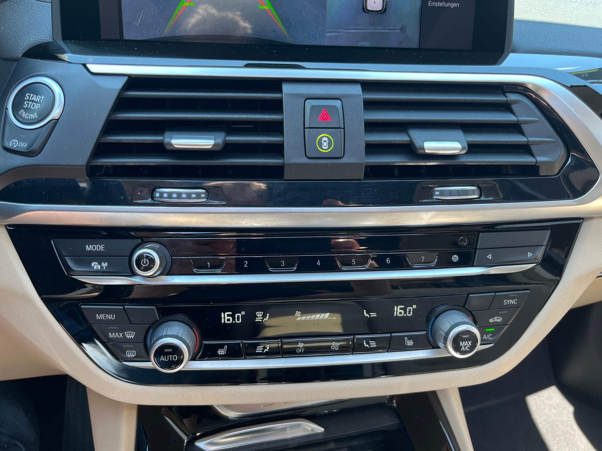 BMW X3 xDrive 20i Luxury Line Steptronic+++ANHÄNGERKUPPLUNG 2400KG+++PANORAMA+++TOP AUSTATTUNG+++-image-11