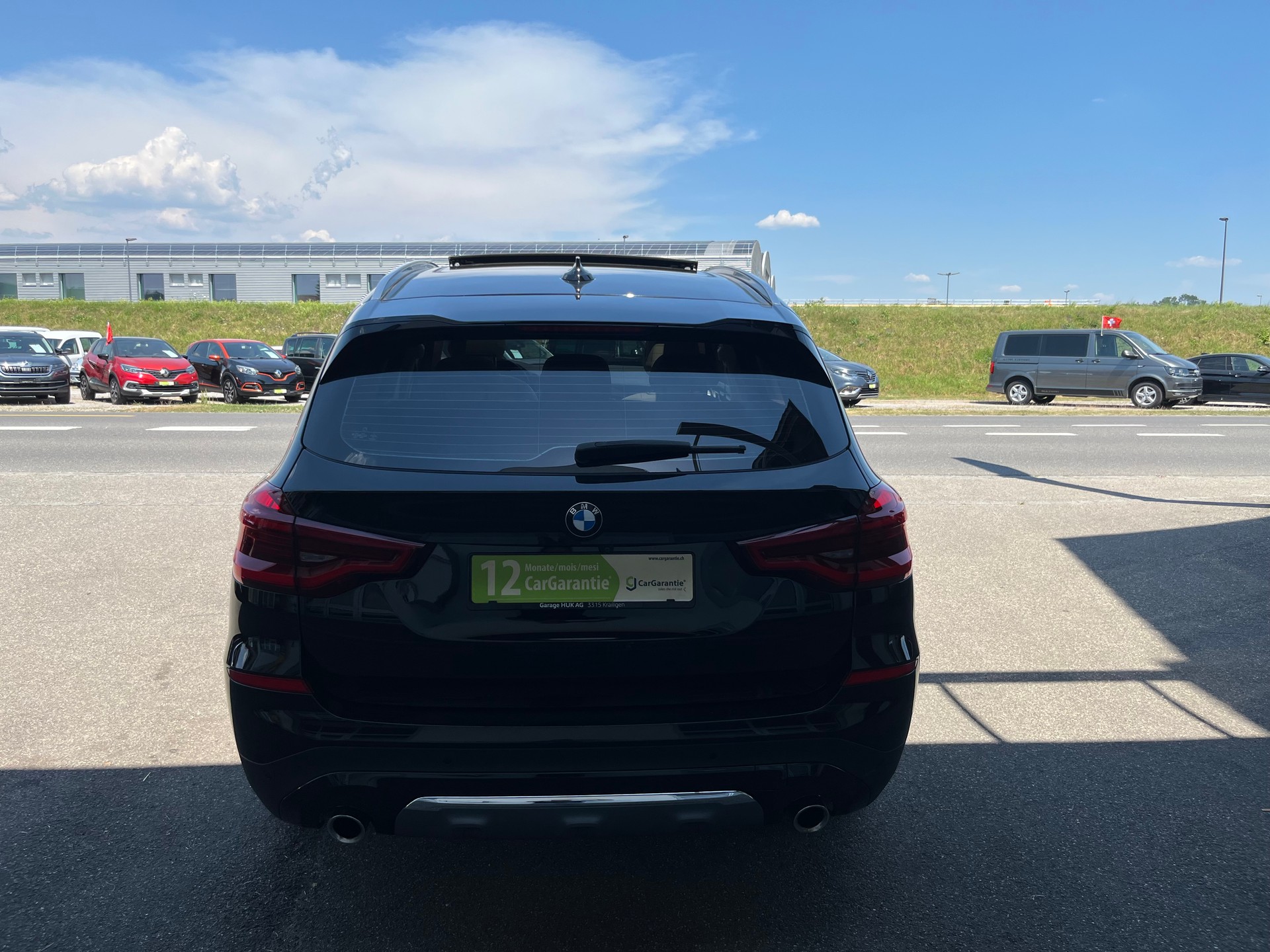 BMW X3 xDrive 20i Luxury Line Steptronic+++ANHÄNGERKUPPLUNG 2400KG+++PANORAMA+++TOP AUSTATTUNG+++-showroom-element-2