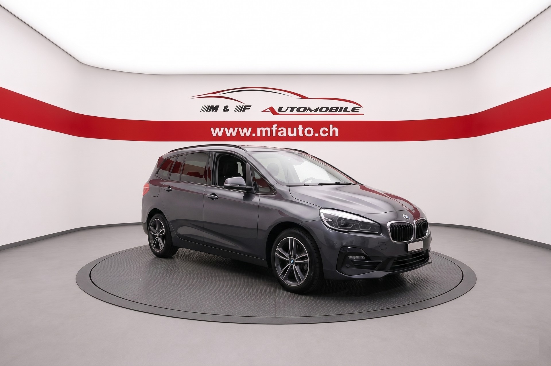BMW 218d xDrive Gran Tourer CH FAHRZEUG-image-1
