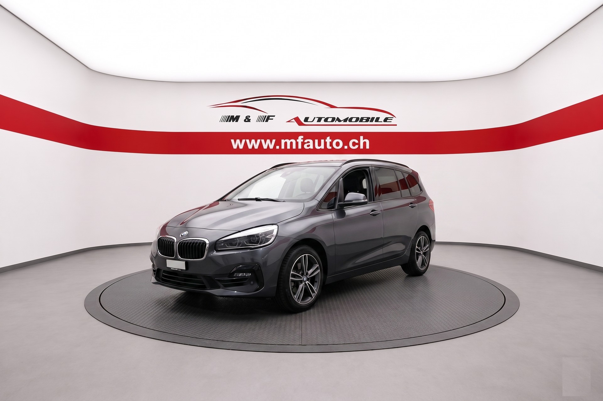 BMW 218d xDrive Gran Tourer CH FAHRZEUG-image-0