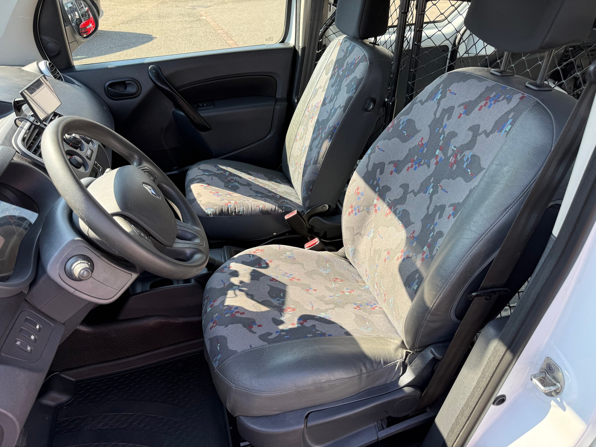 RENAULT Kangoo Medium dCi 95 ENERGY Business-image-8