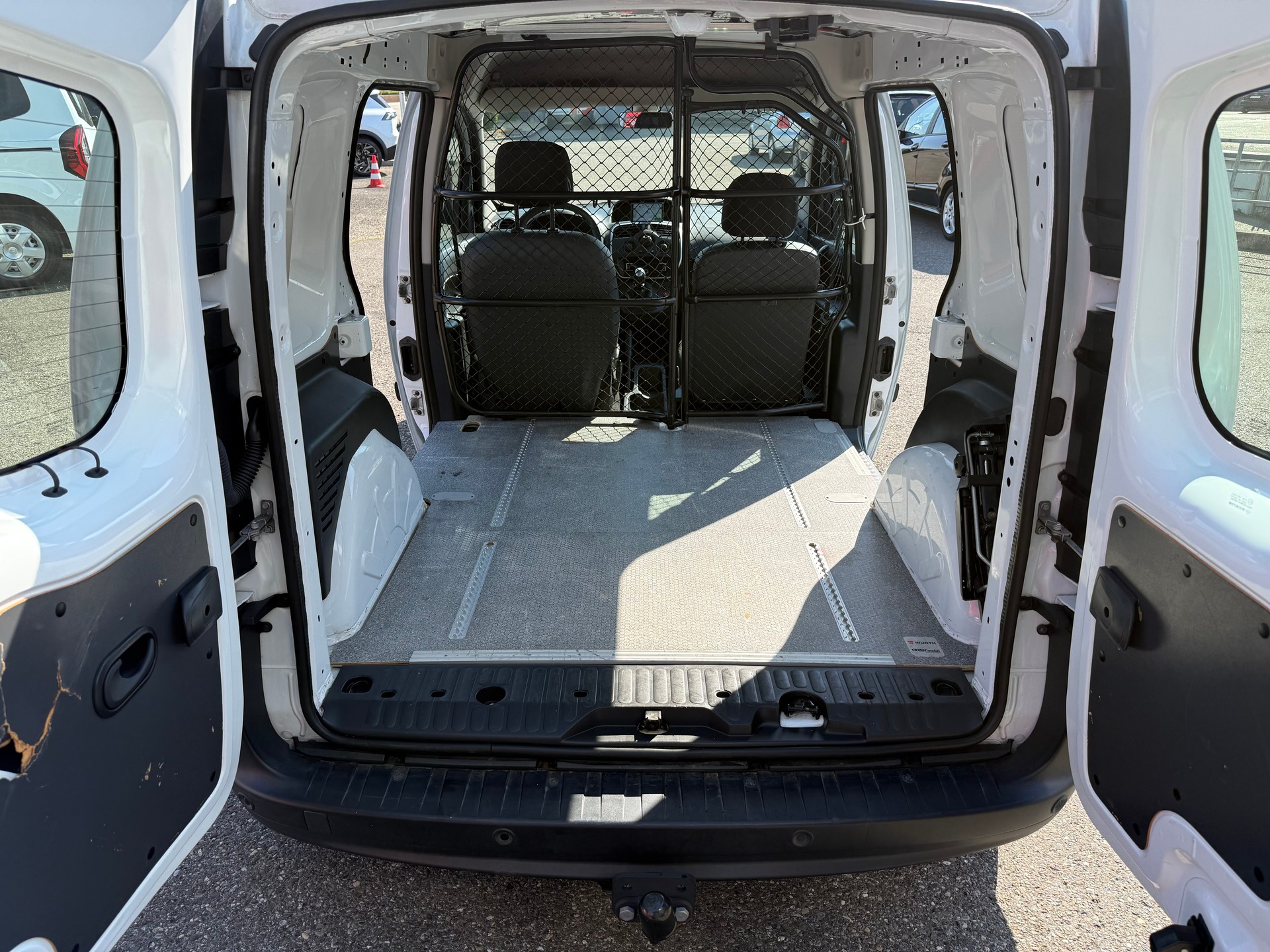 RENAULT Kangoo Medium dCi 95 ENERGY Business-image-13