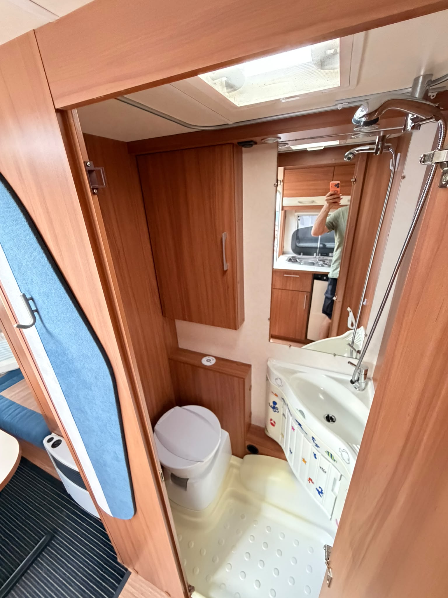 WEINSBERG CaraOne 480 EU – Frisch ab MFK & Gasprüfung – Mover – Markise – Einze-image-12
