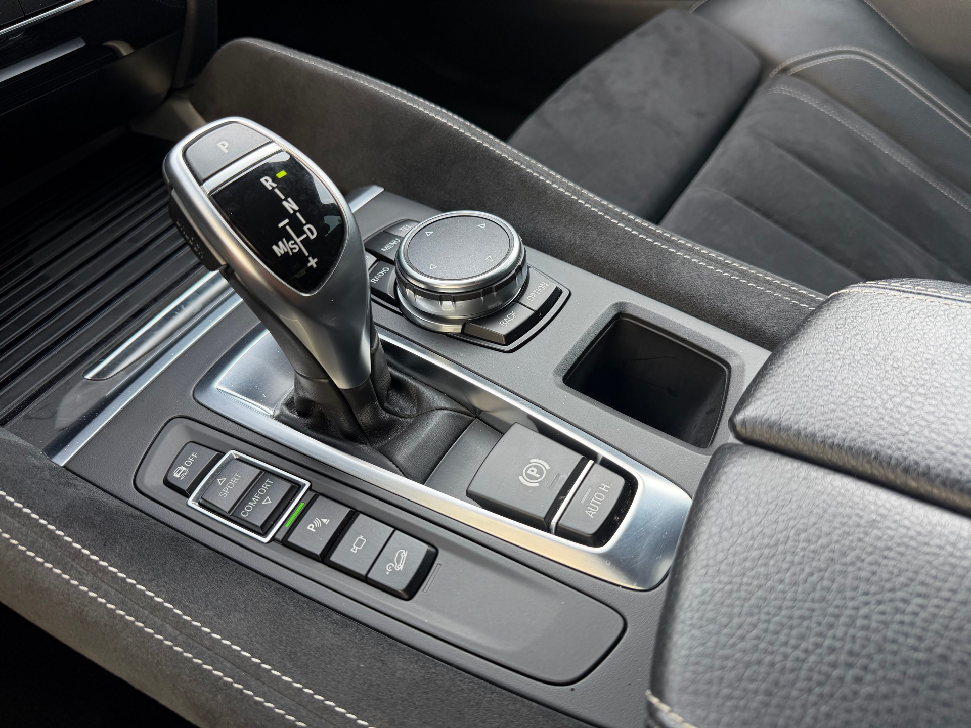 BMW X6 xDrive 30d Steptronic-image-26