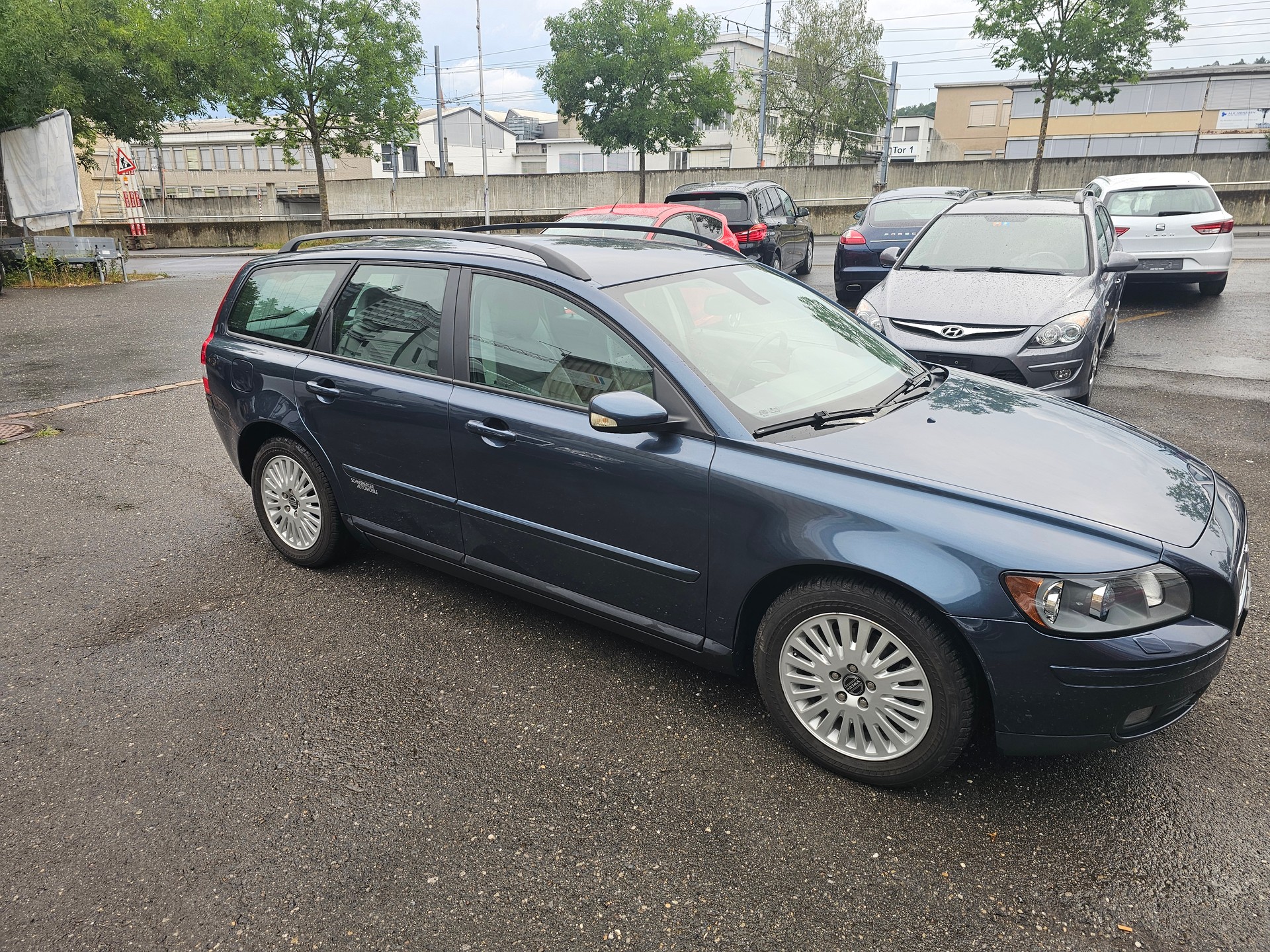VOLVO V50 2.4I Momentum-image-3