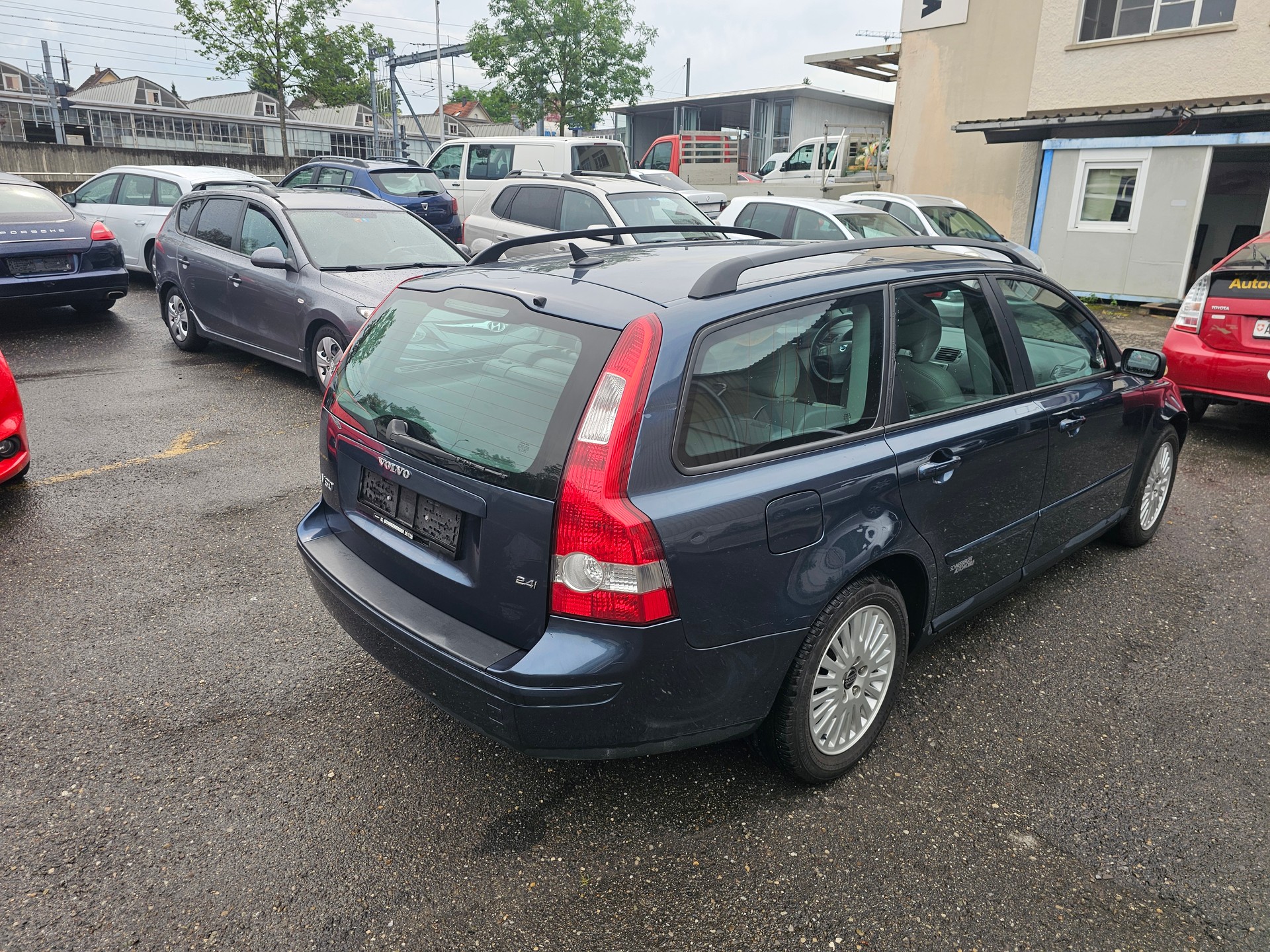 VOLVO V50 2.4I Momentum-image-4