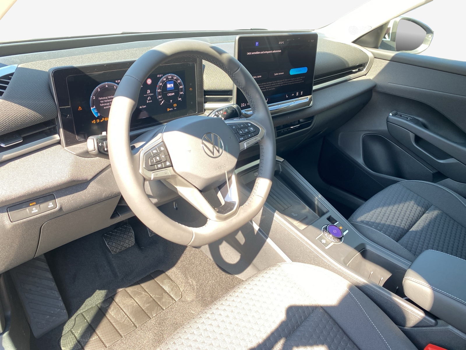 VW T-Roc 1.5 eTSI mHEV Life DSG-image-14