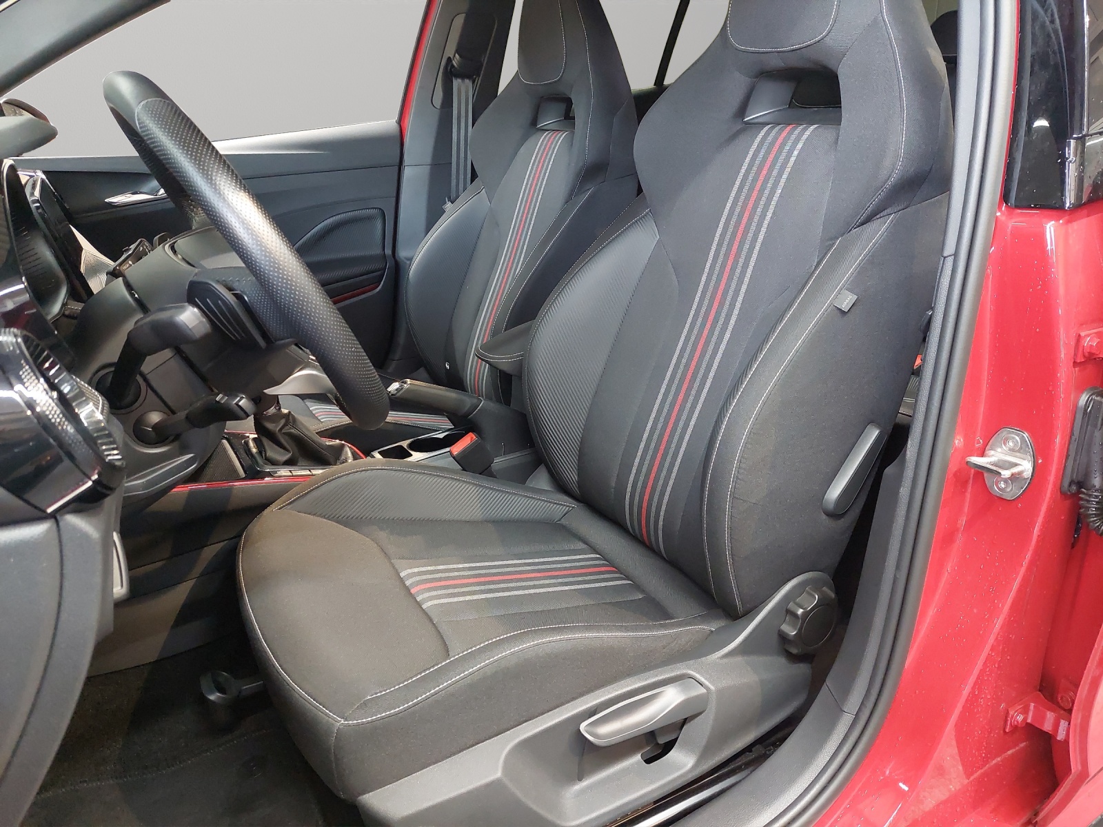 SKODA Fabia 1.5 TSI Monte Carlo DSG-image-5