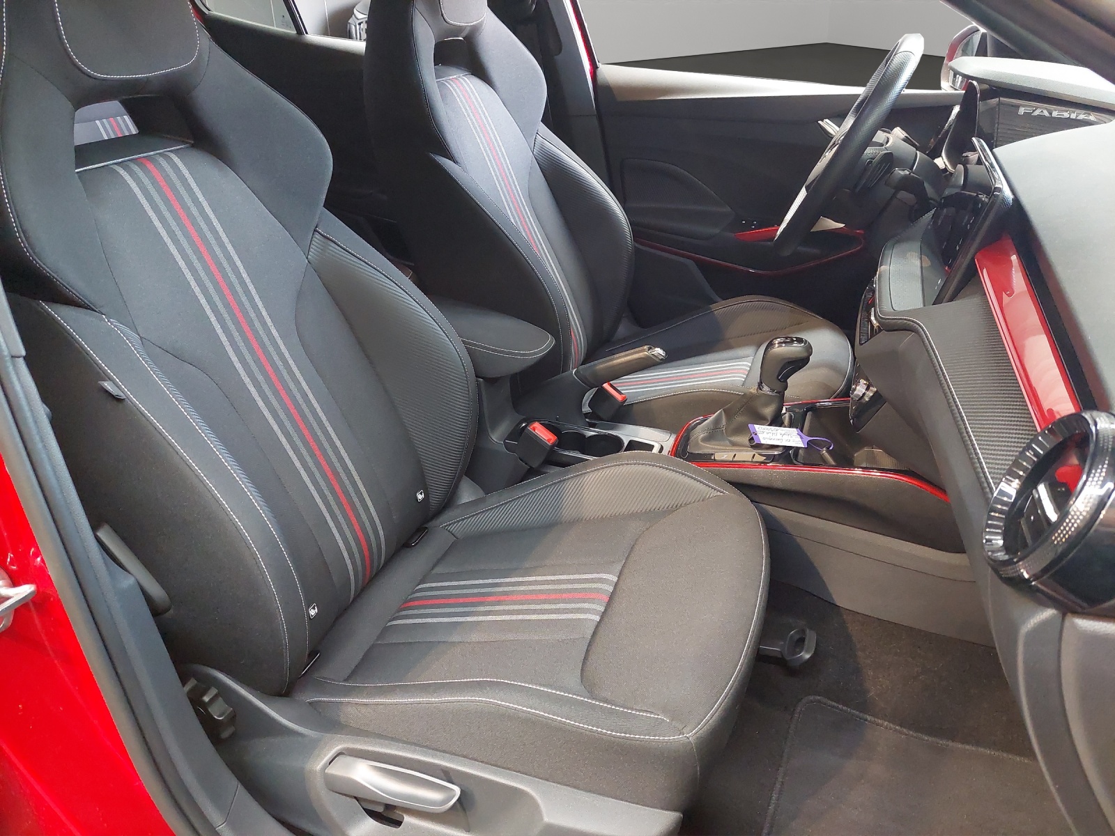 SKODA Fabia 1.5 TSI Monte Carlo DSG-image-9