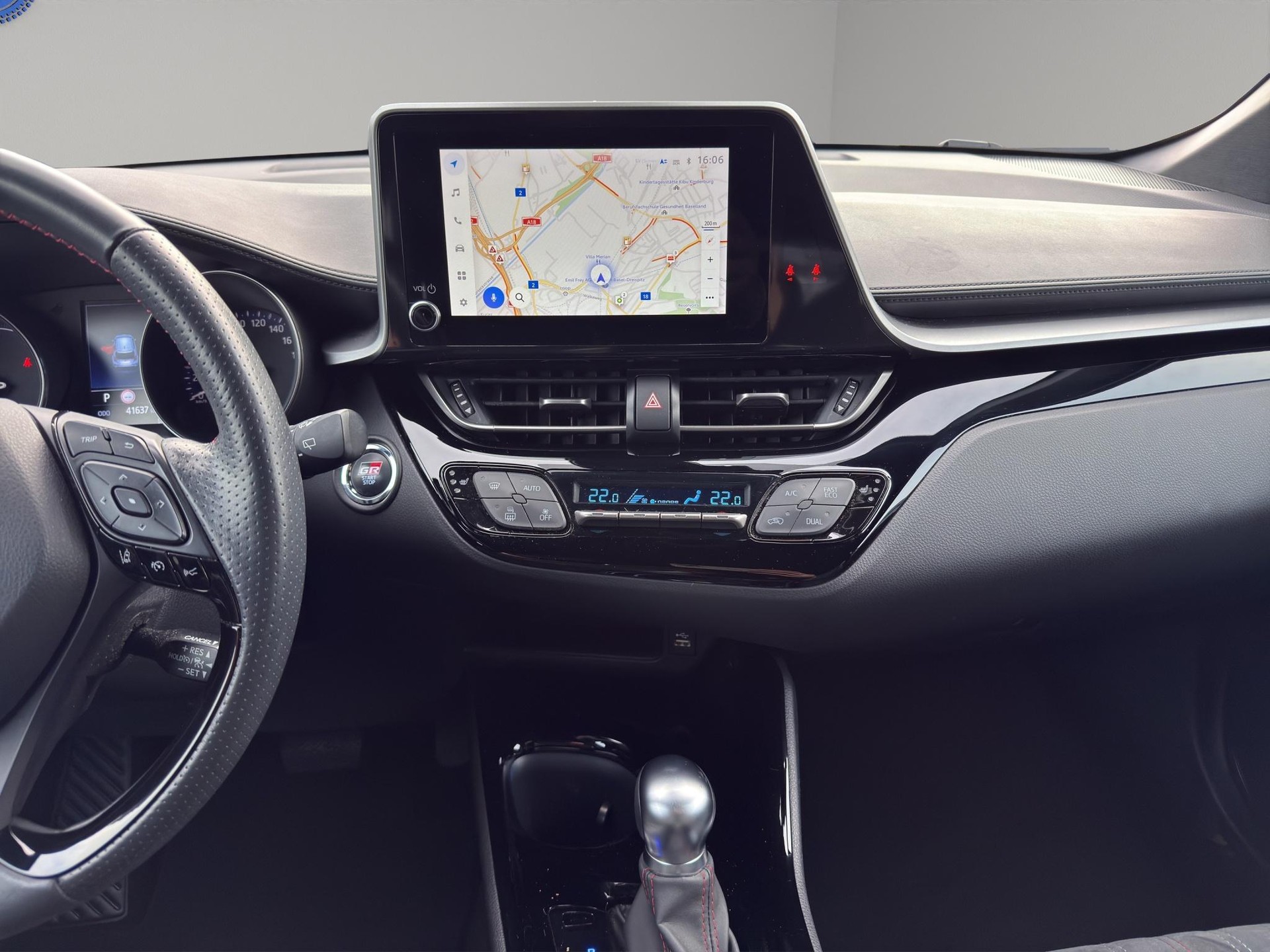 TOYOTA C-HR 2.0 VVTi HSD GR Sport-image-5