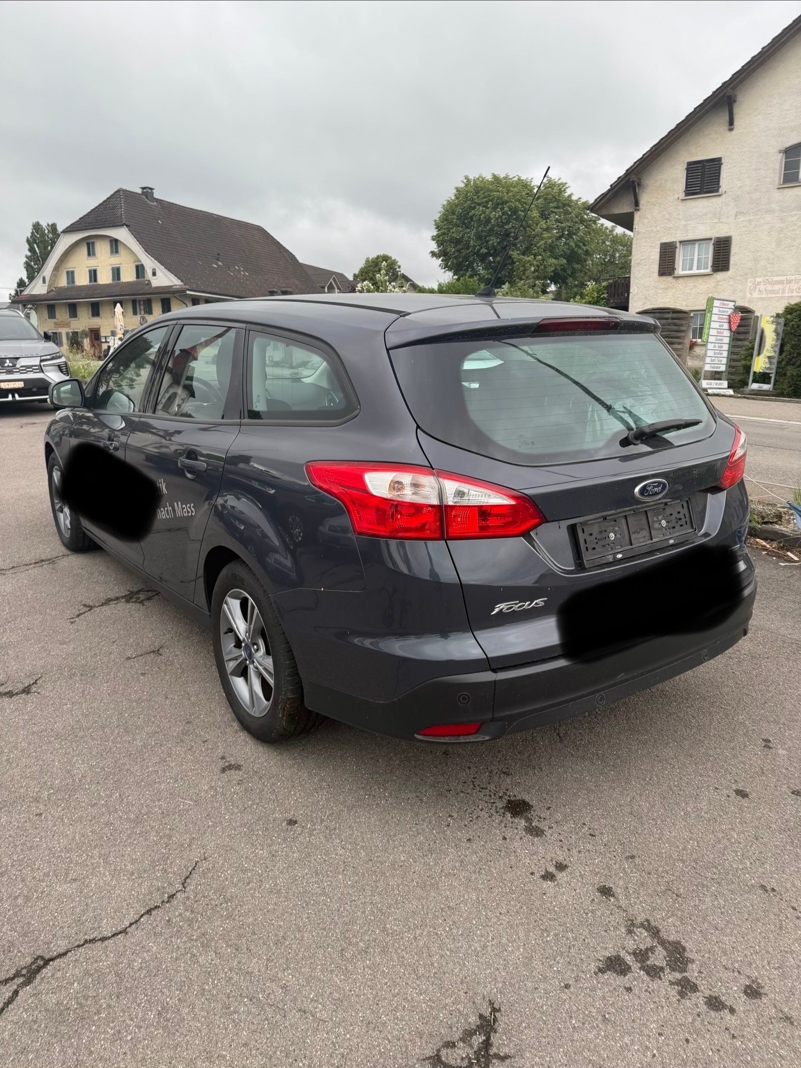 FORD Focus 1.0 SCTi Trend-image-2