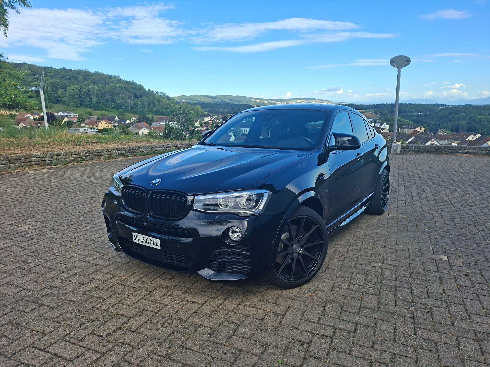BMW M40i-image-0