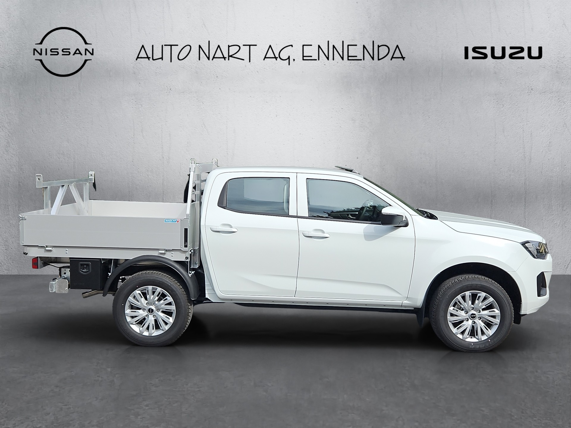 ISUZU D-MAX 1.9 CrewCab N60BB+ 4x4 - Alu-Brücke-image-5