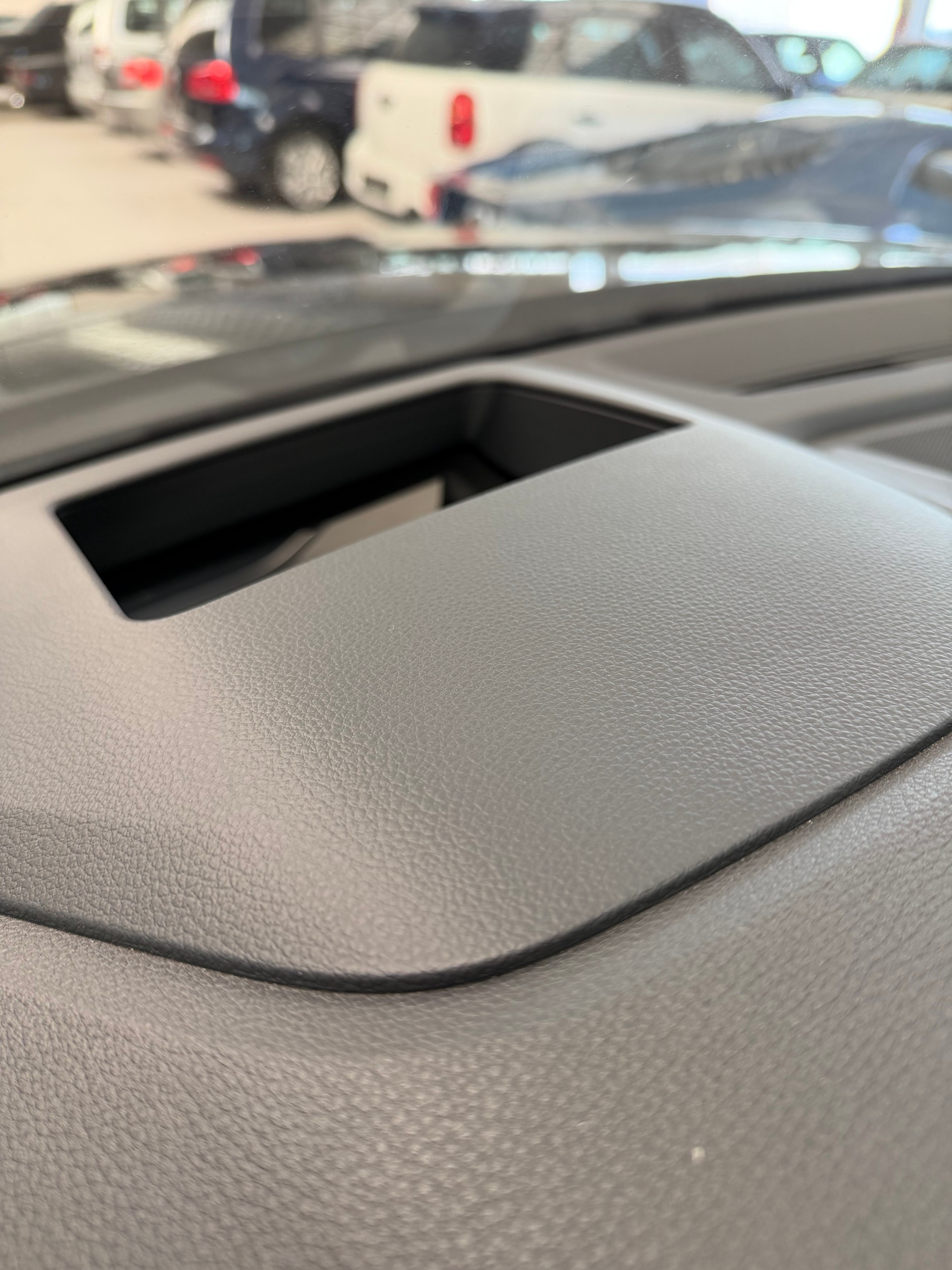 AUDI Q8 50 TDI quattro tiptronic-image-26