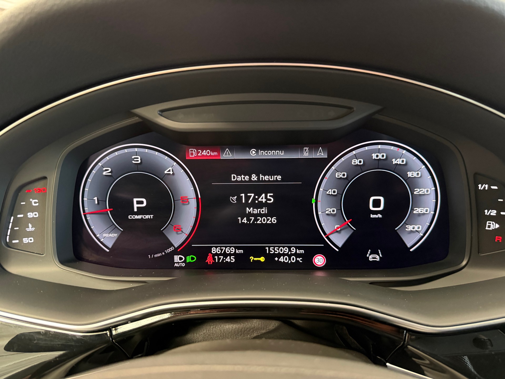 AUDI Q8 50 TDI quattro tiptronic-image-21