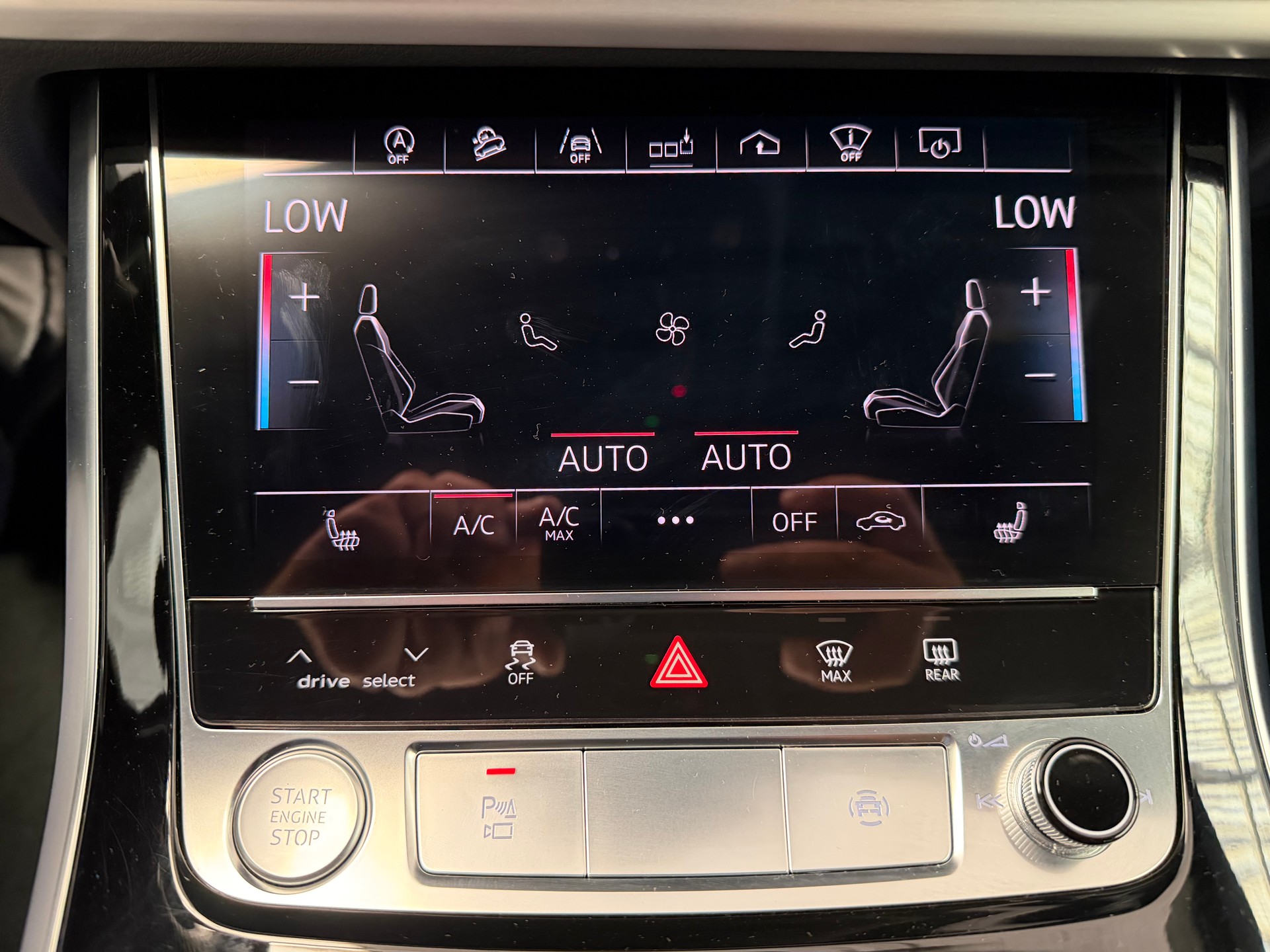 AUDI Q8 50 TDI quattro tiptronic-image-19