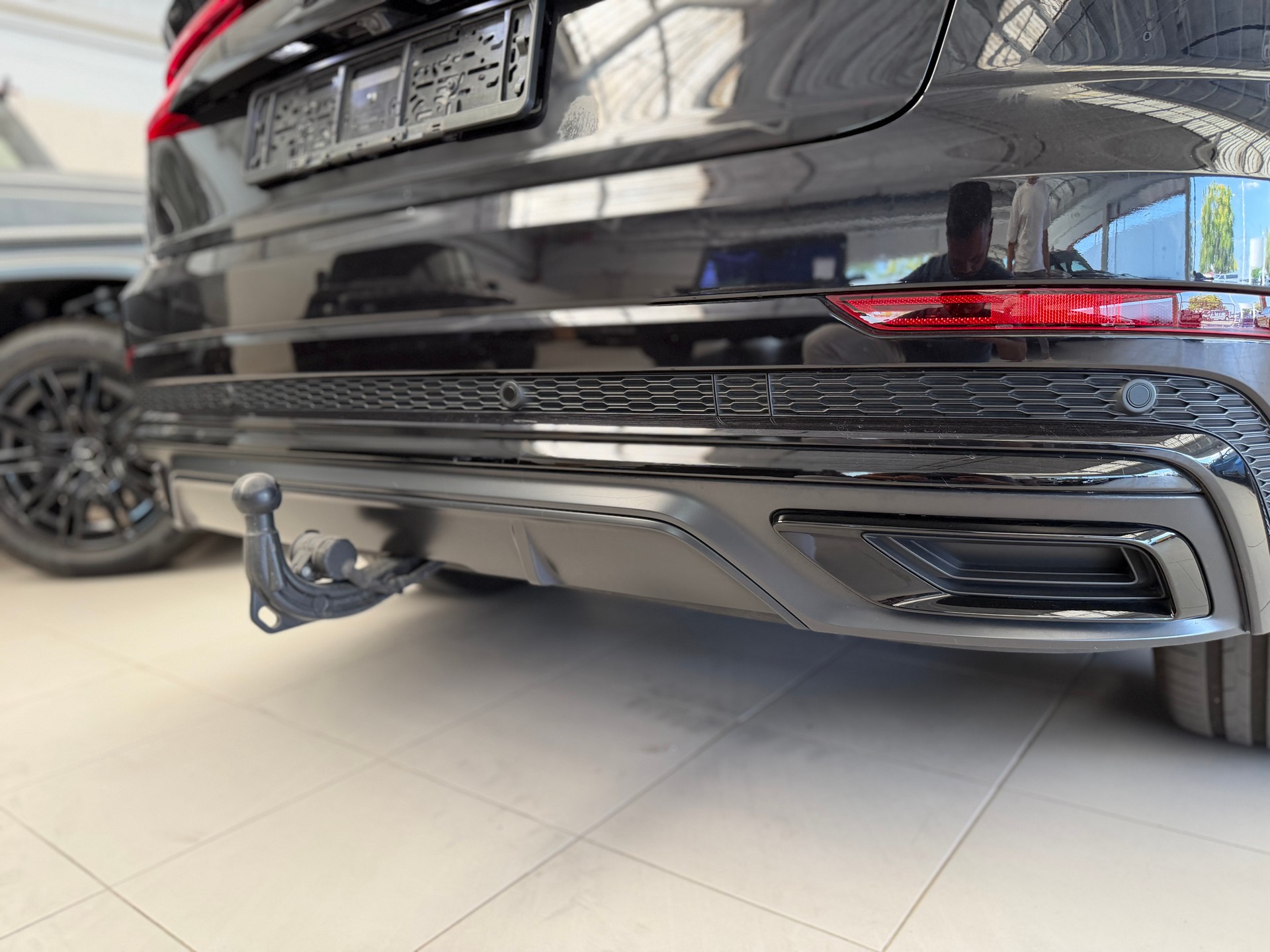 AUDI Q8 50 TDI quattro tiptronic-image-12