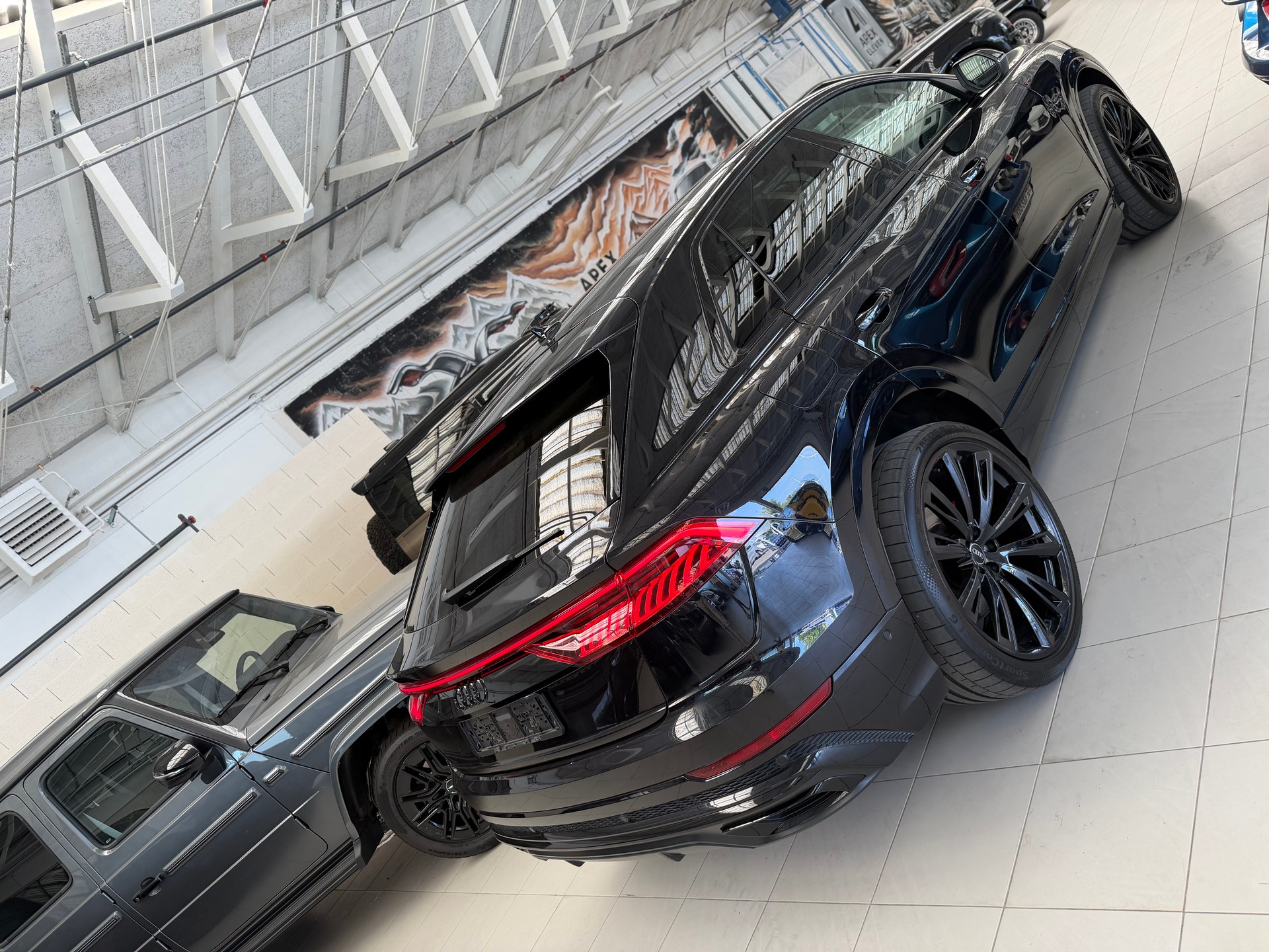 AUDI Q8 50 TDI quattro tiptronic-image-10
