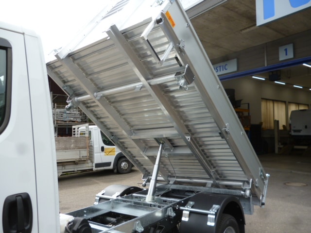 IVECO 35 C 18H A8-image-2