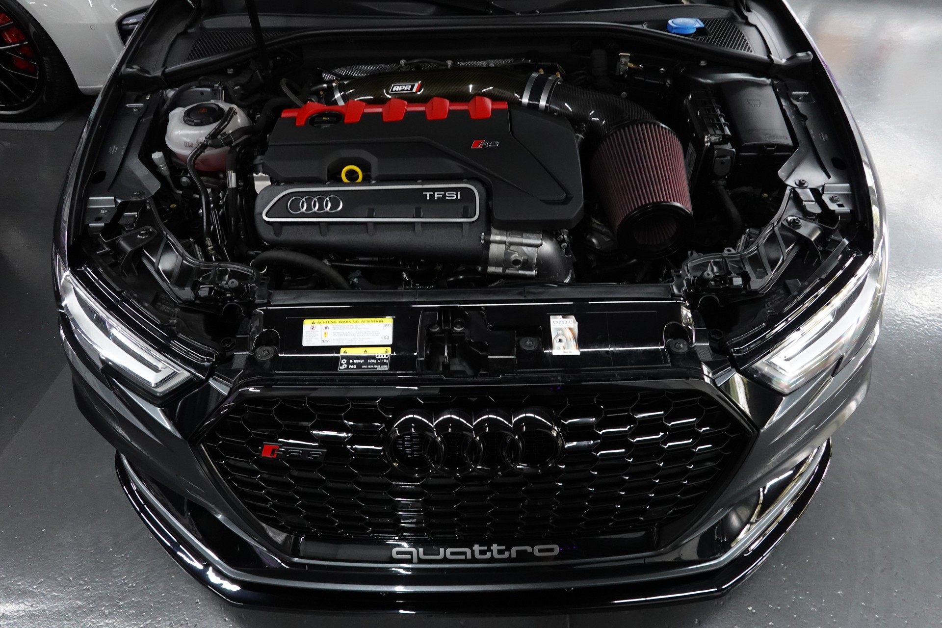 AUDI RS3 SPORTBACK 2.5 TSI QUATTRO S-TRONIC CH-FZ OHNE OPF // APR ON TOP-image-3