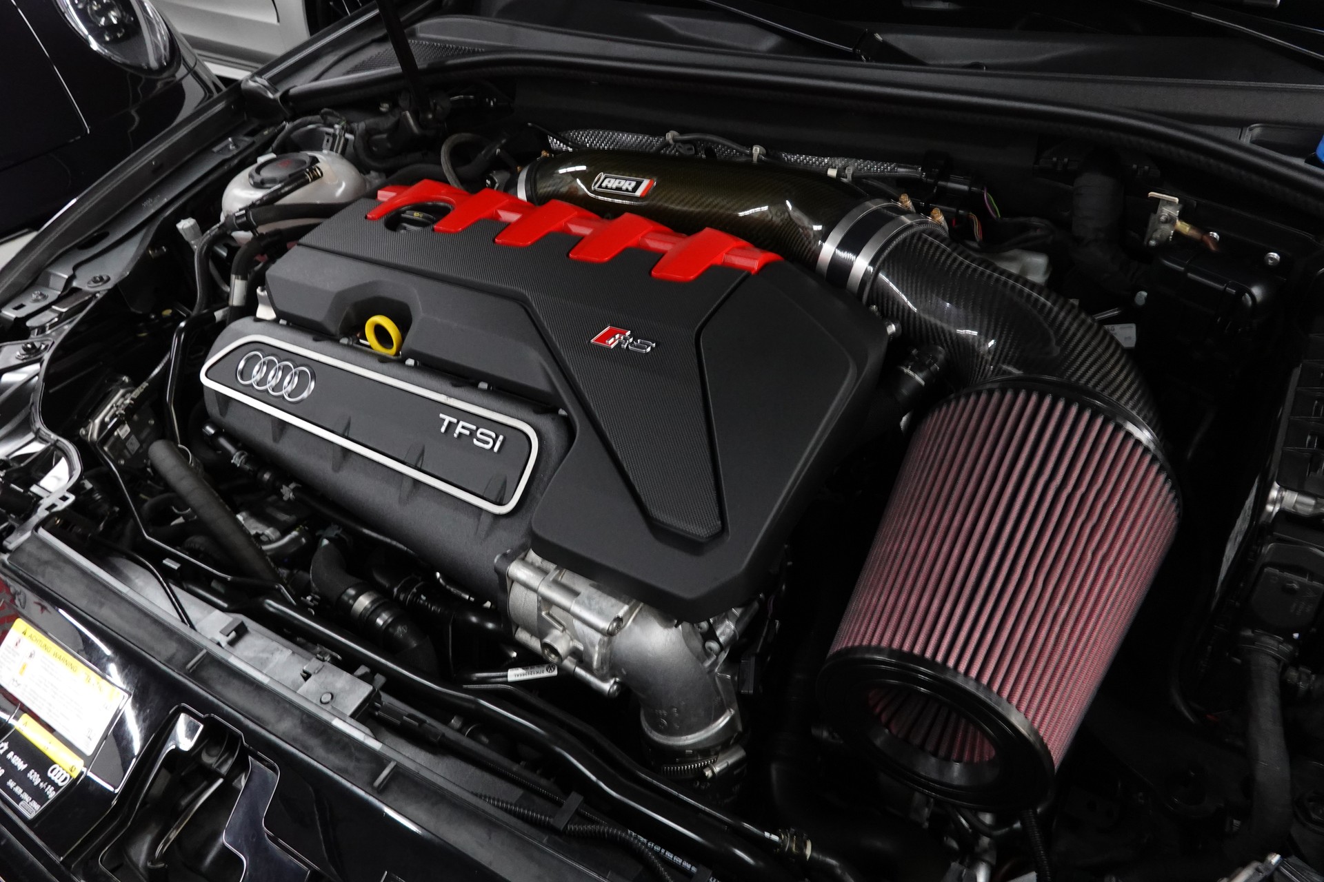 AUDI RS3 SPORTBACK 2.5 TSI QUATTRO S-TRONIC CH-FZ OHNE OPF // APR ON TOP-image-4