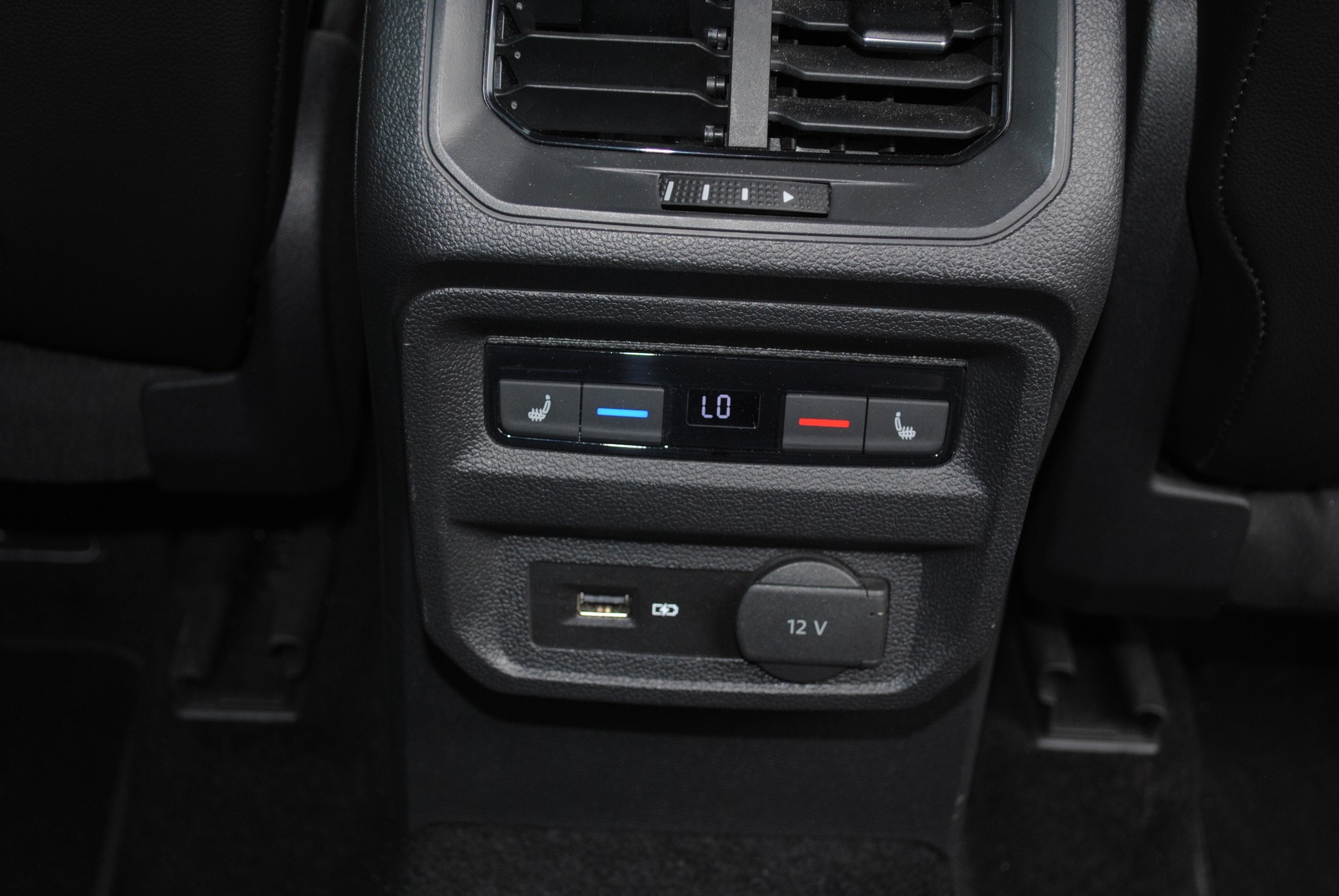 SEAT Tarraco 2.0TDI Swiss FR 4Drive DSG-image-13