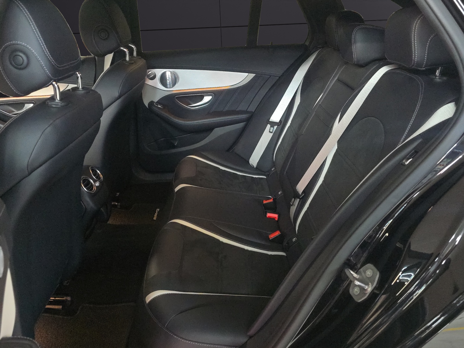 MERCEDES-BENZ C 63 S AMG Speedshift CH-Fahrzeug-image-22